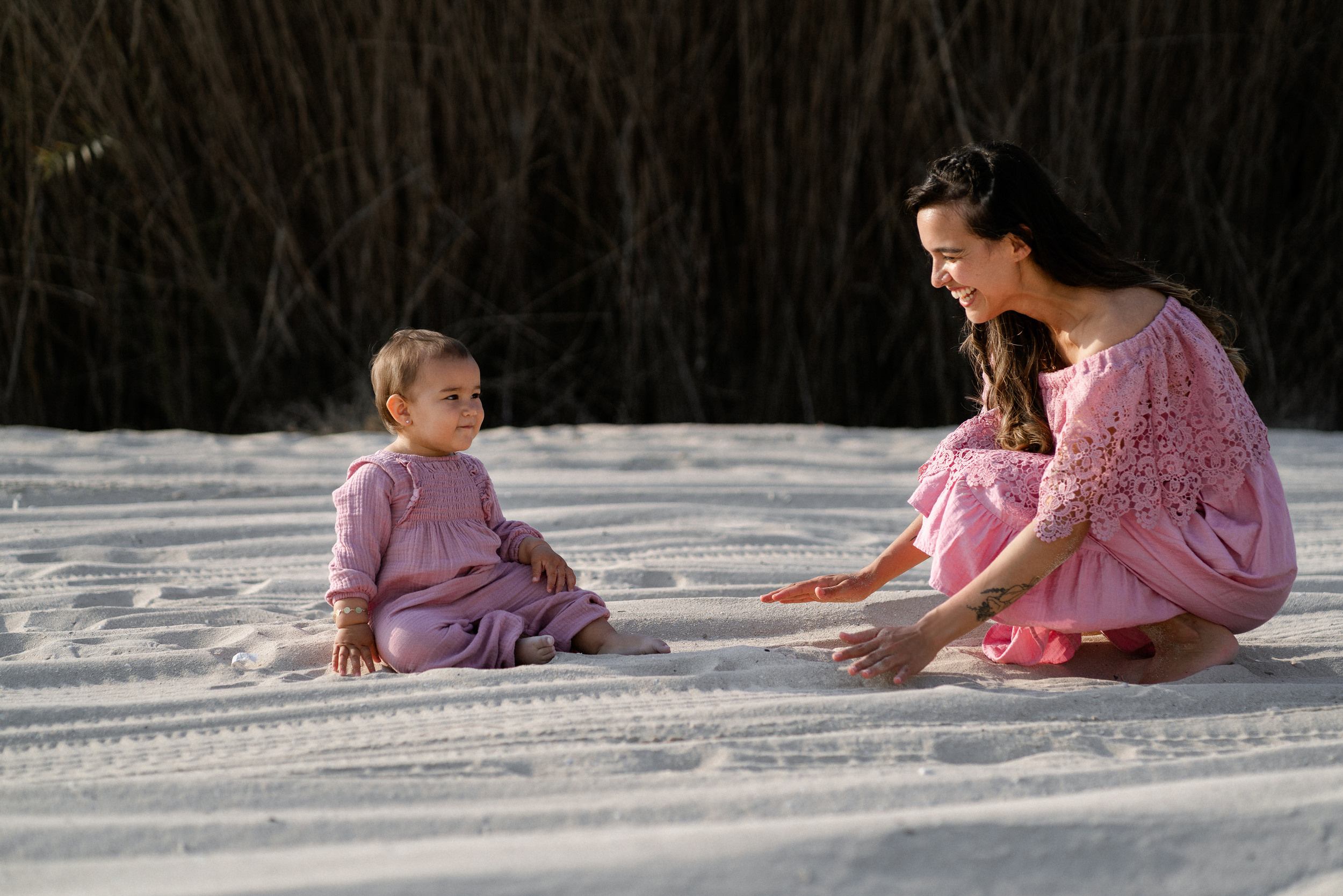 Mother & daughter love. Angela Iakovleva — Family Photographer in Dubai