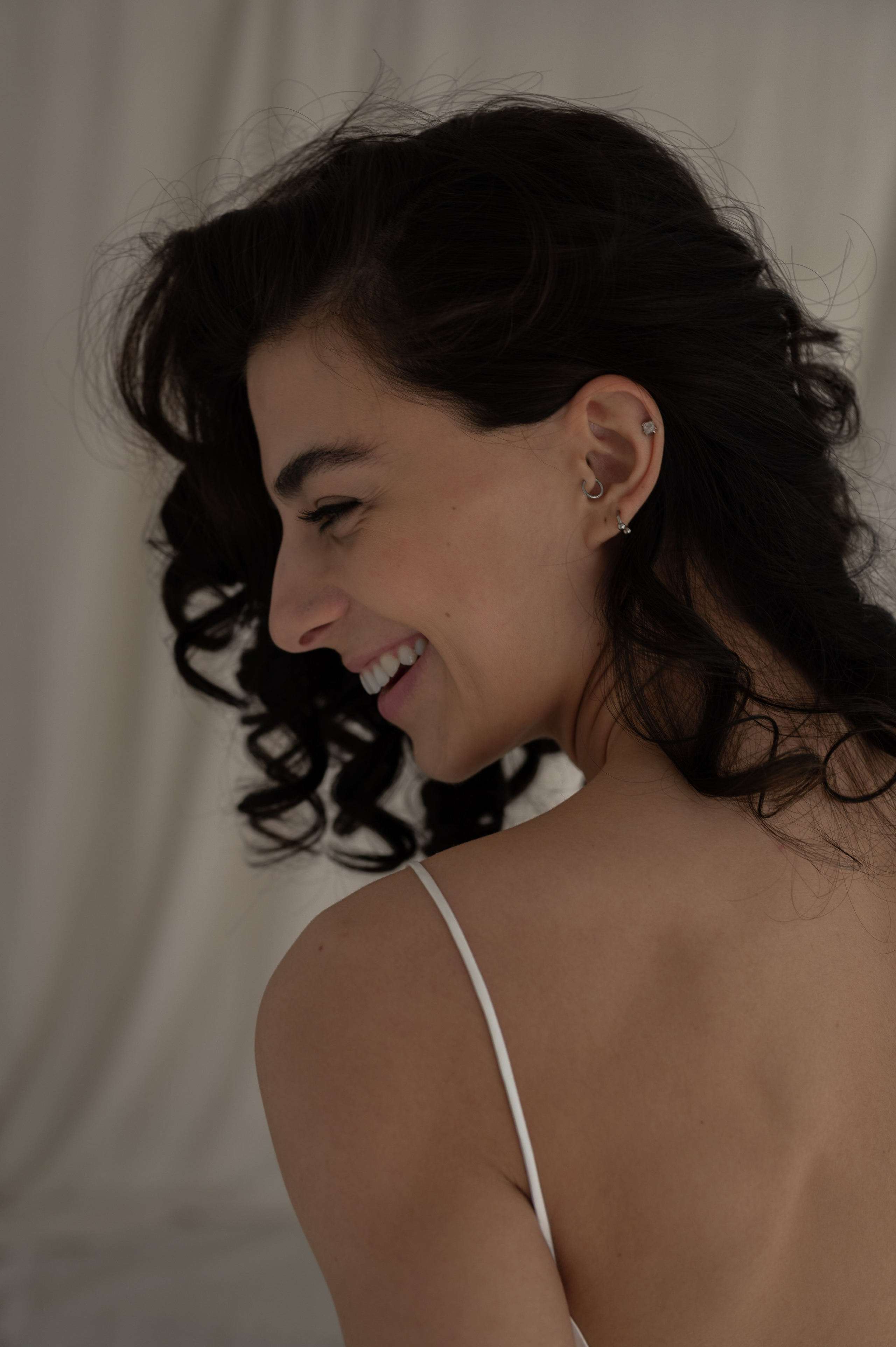 Ketevan — Tbilisi and a bright room. Photographer Yulia Lushnikova, Based in Valencia