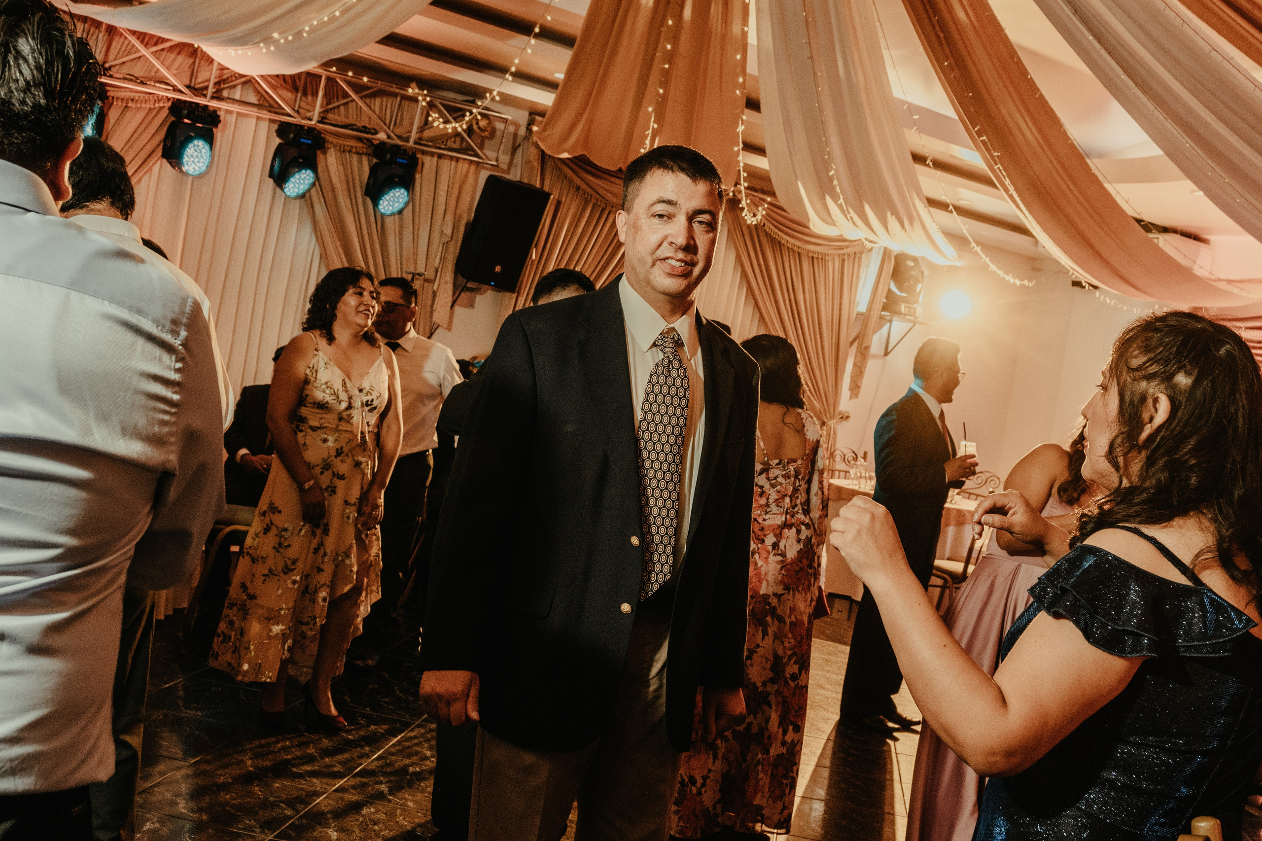 VANESSA + FRANKLIN BODA RELIGIOSA. Studio KVTA | Fotografía y Video de Bodas en Arequipa