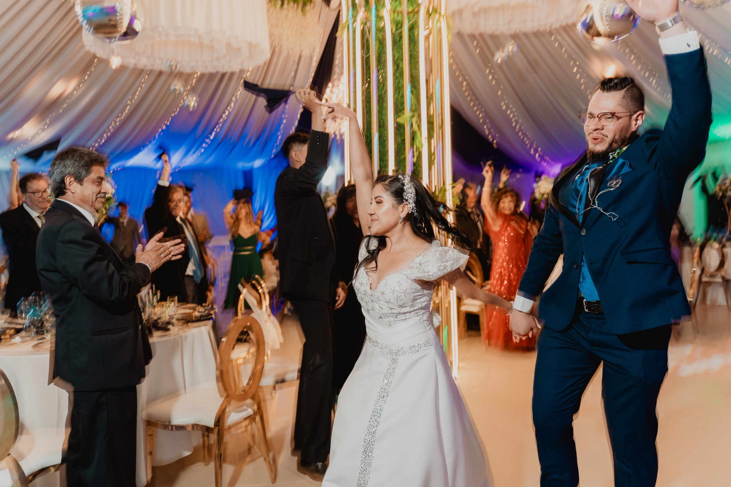 GABRIELA + JORGE | BODA CIVIL RELIGIOSA. Studio KVTA | Fotografía y Video de Bodas en Arequipa