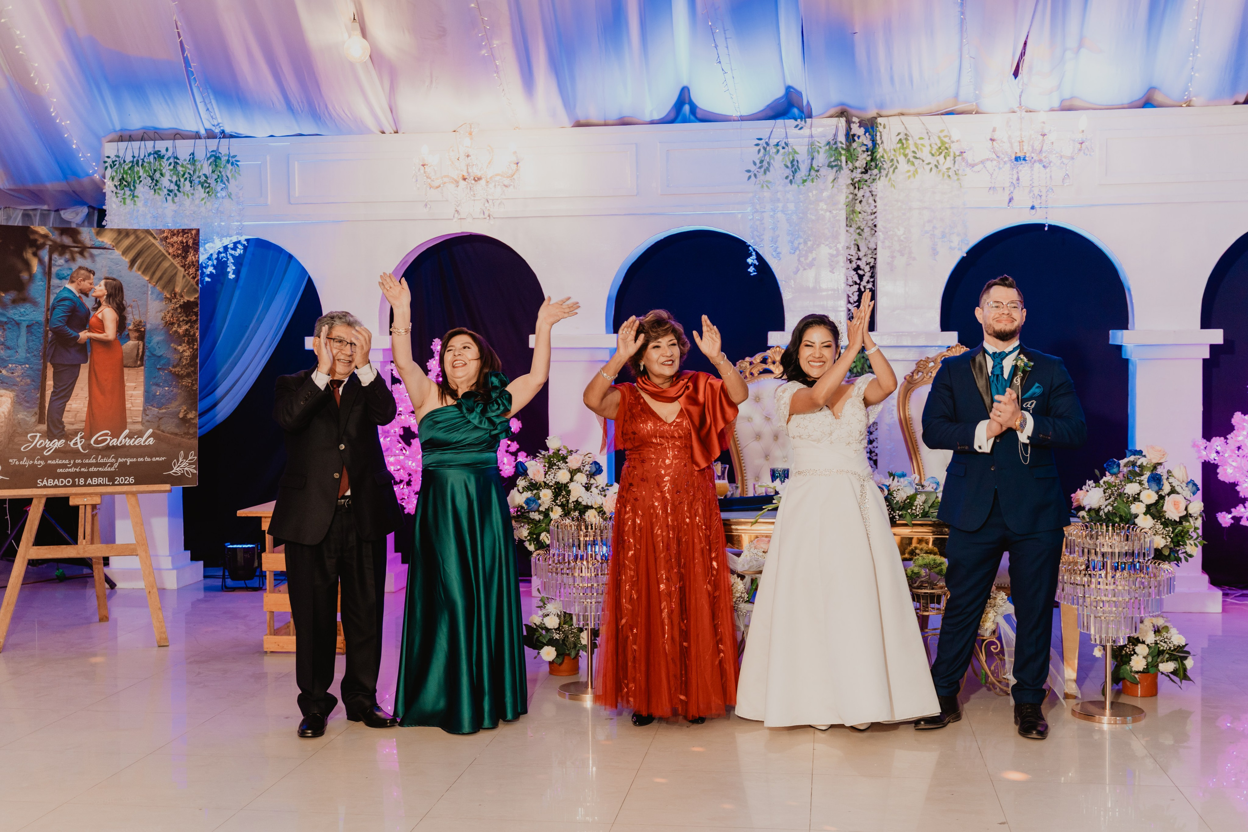 GABRIELA + JORGE | BODA CIVIL RELIGIOSA. Studio KVTA | Fotografía y Video de Bodas en Arequipa