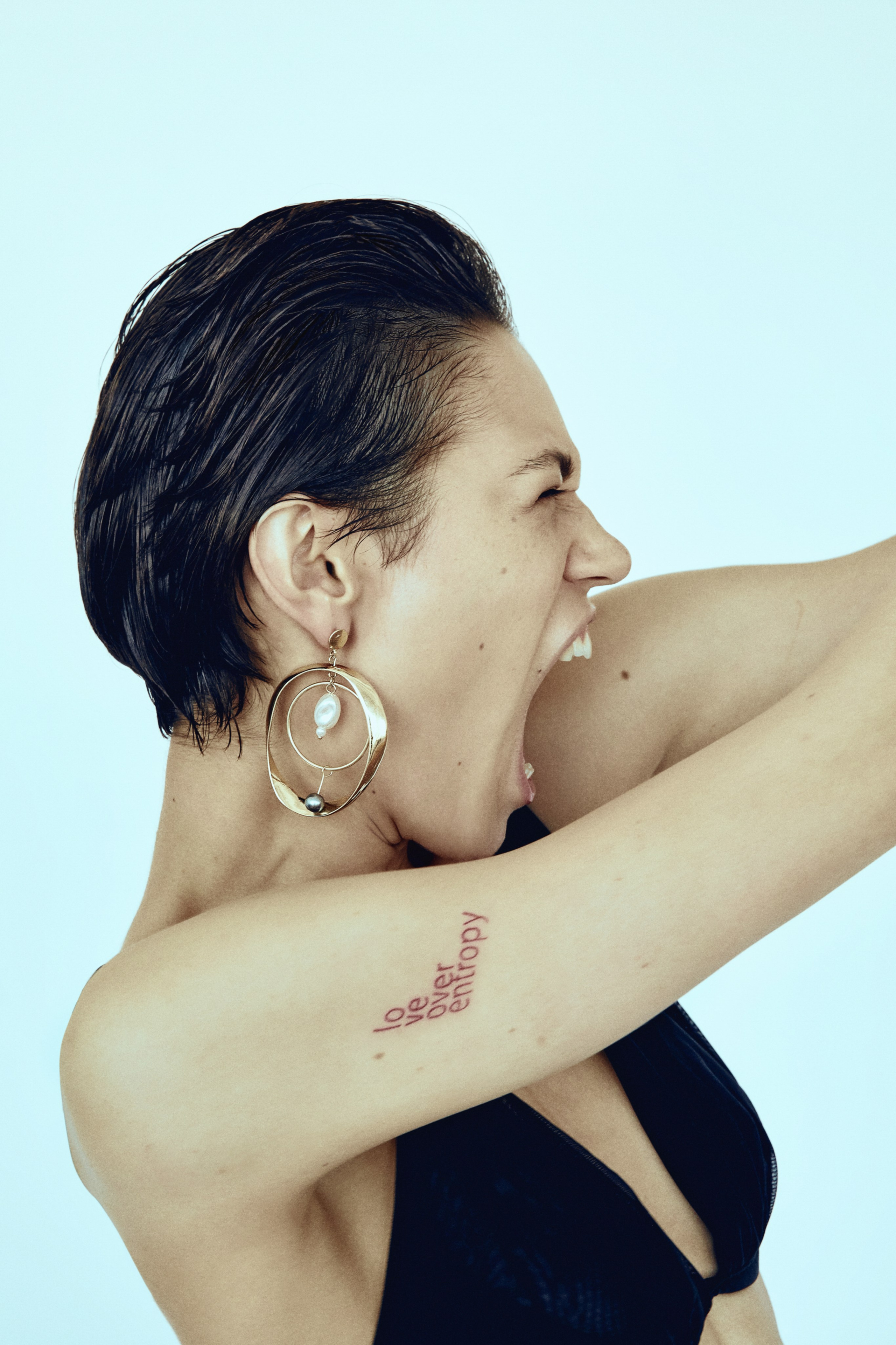 A GIRL IS A GUN. Abdrshin Valeriy photographer