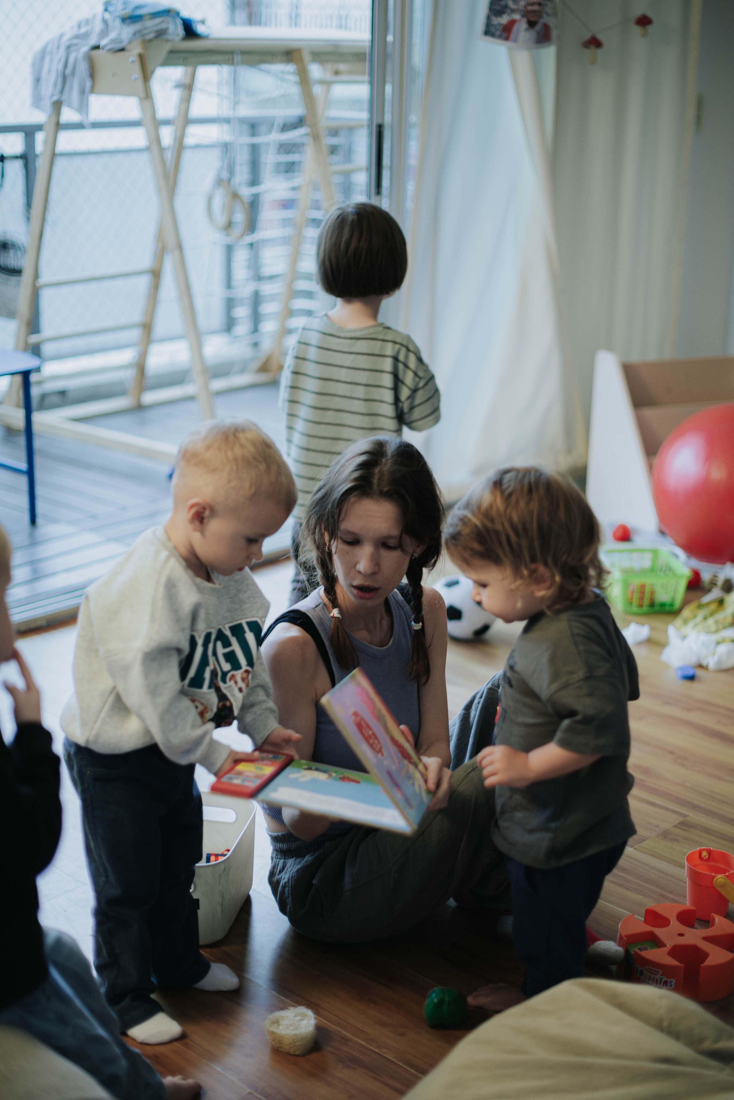 Children’s Book Club. Moydodyr. Photographer @elmirkami in the city of Buenos Aires