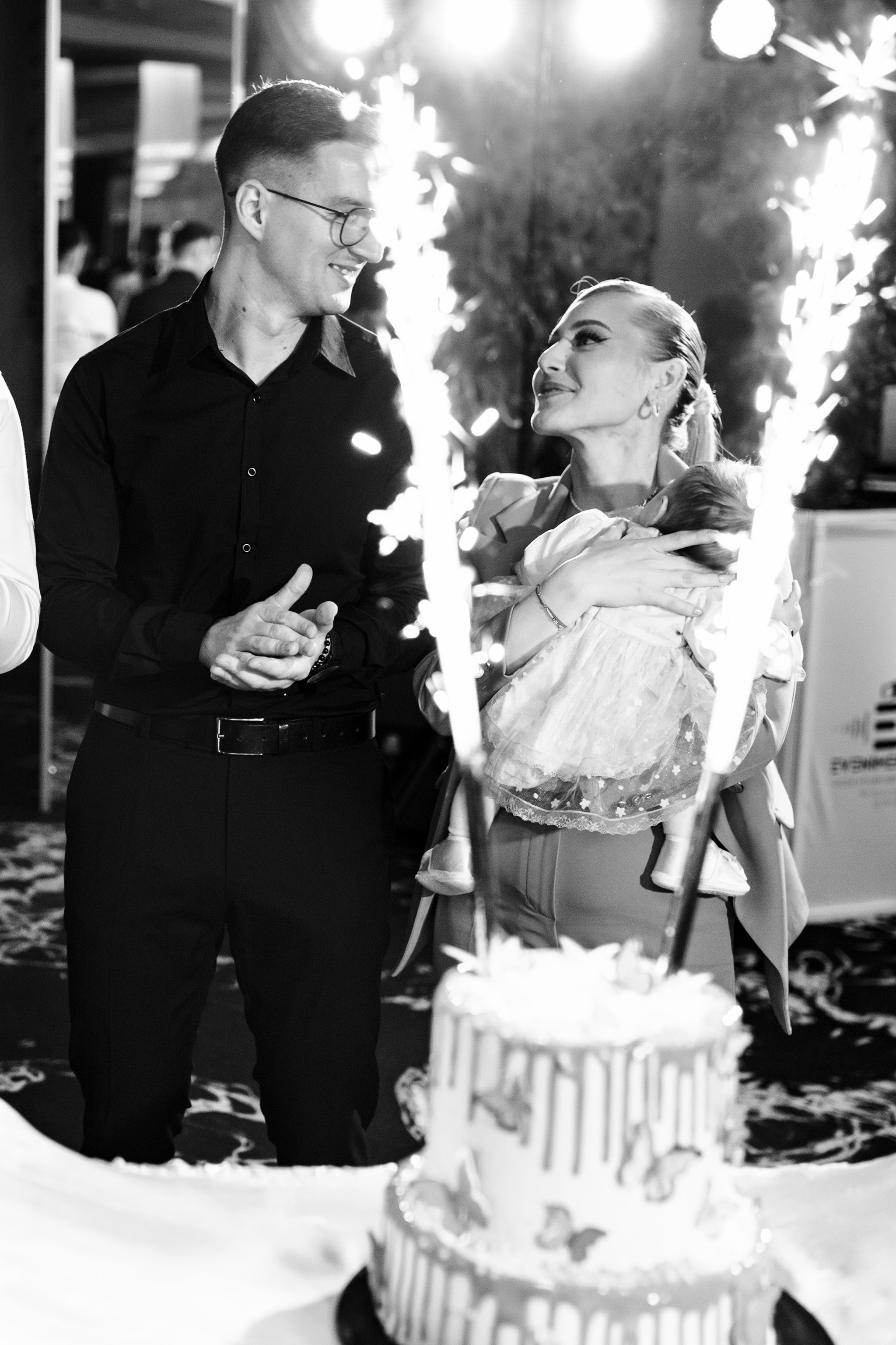 Sweetest devotion. Iris Lara. Acasă