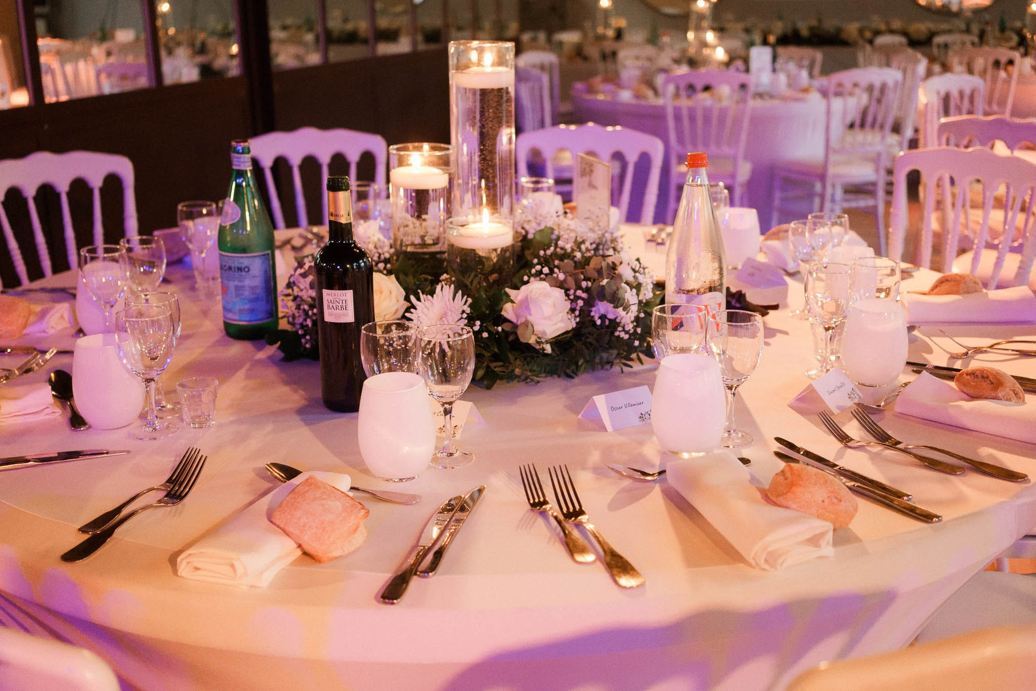 K& F, destination wedding photographer in L’Orangerie de l’Orée du Bois, France