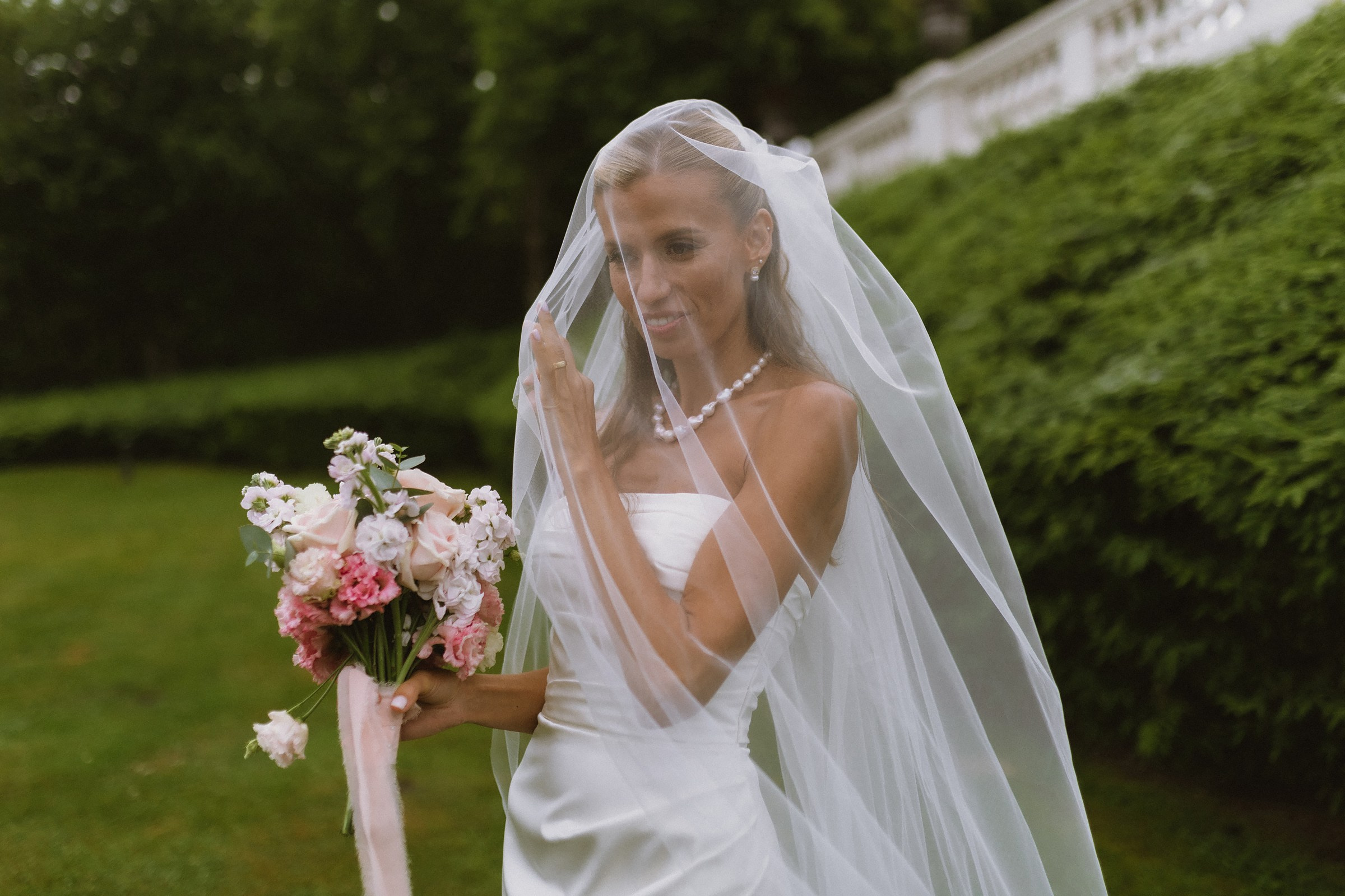 Justė ir Henrikas | Lietingos jaukios vestuvės Palangoje. Vestuvių ir šeimų fotografė Lena Bondarenko / belove photo