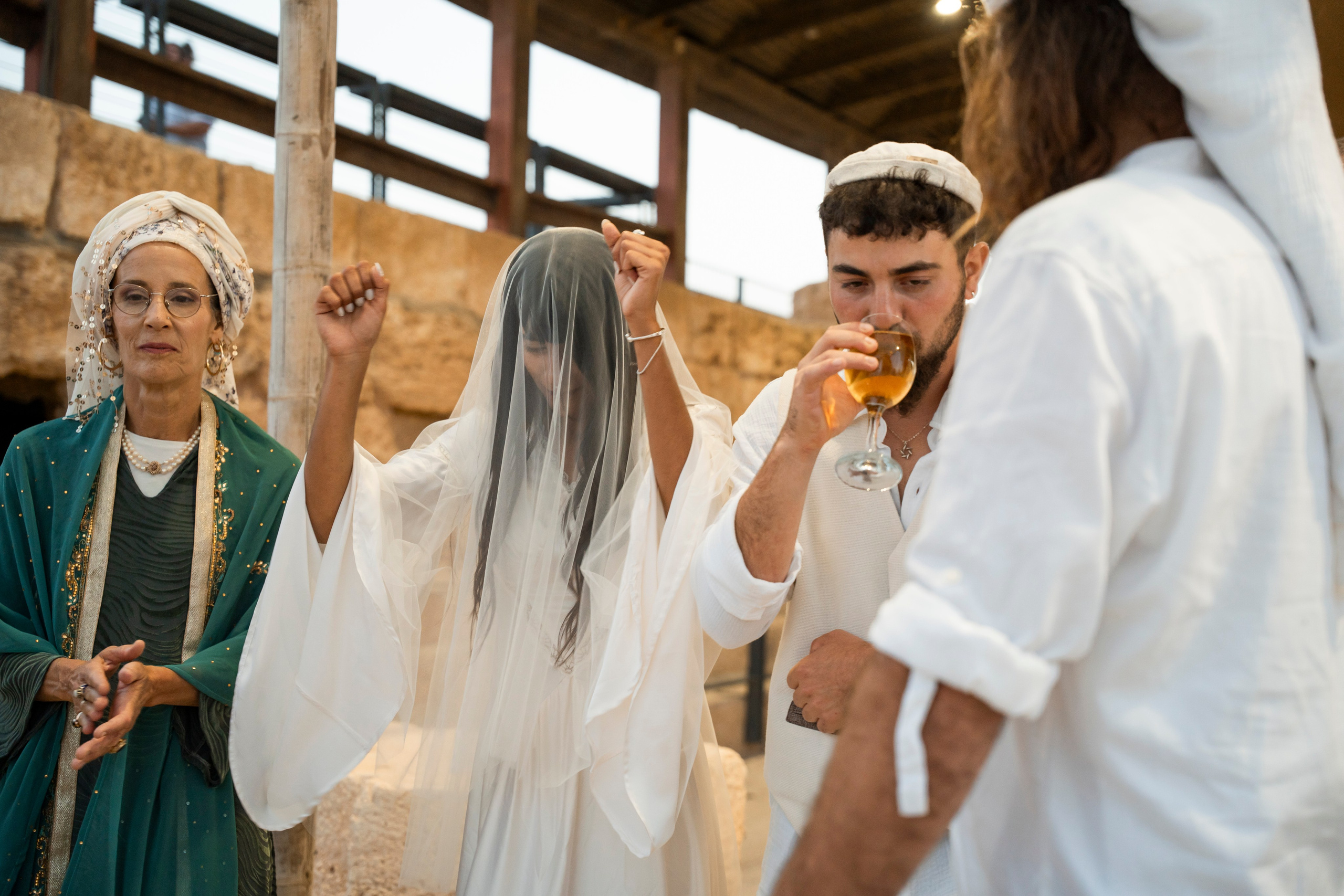 עדן ושלהבת. יוסף מזרחי צילום חתונה, ברית וזוגיות. צלם מקצועי שאוהב להוציא אתכם הכי יפים ברגעים הכי מרגשים