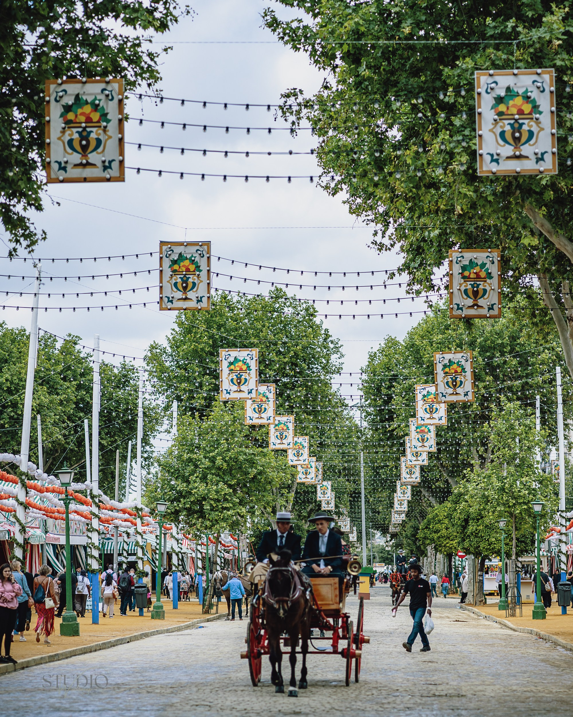 Sesión de fotos en feria de Abril de Sevilla. Inicio