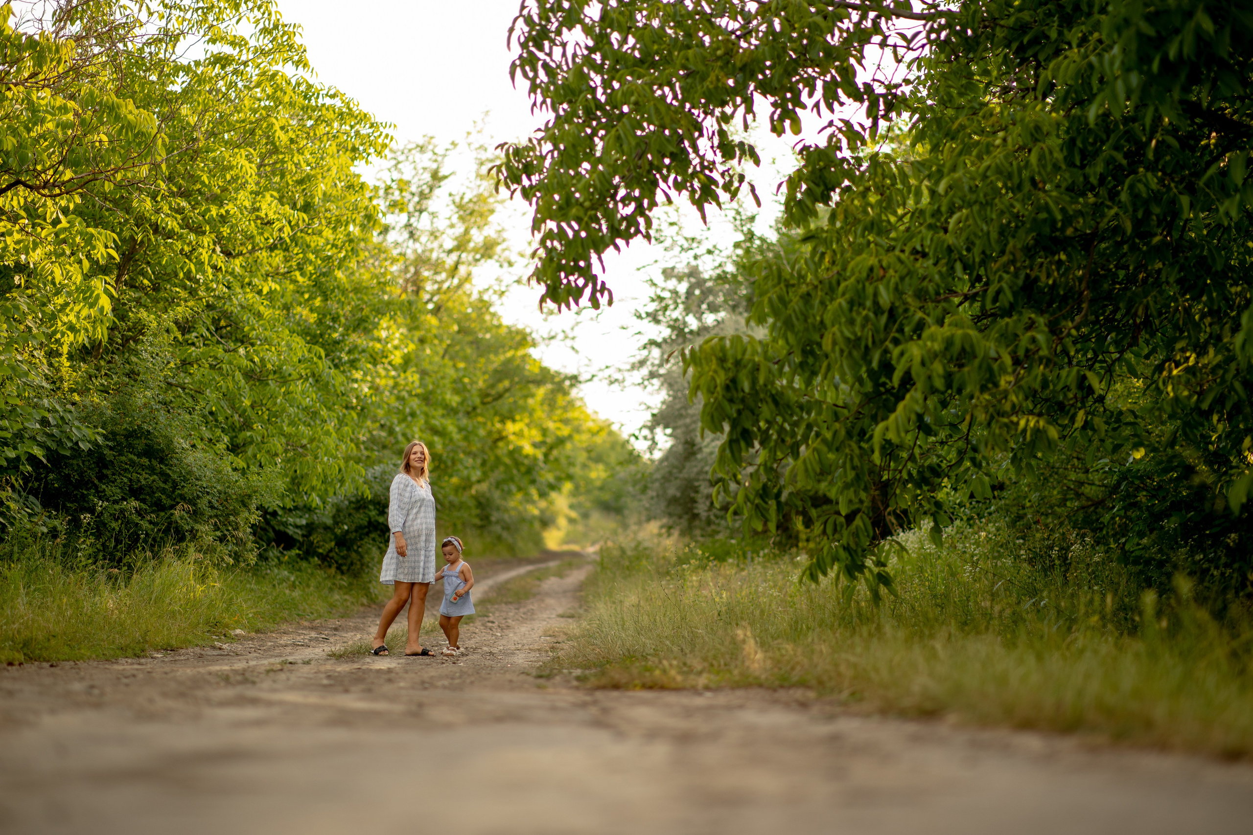 Family photo Maria si Elenica. N.D.photograph - fotograf de familie și portrete în Republica Moldova