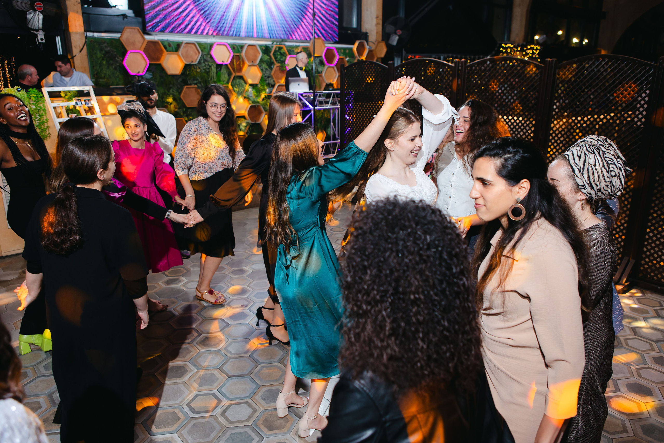 Heart to Heart. Https://shi-photo.com/