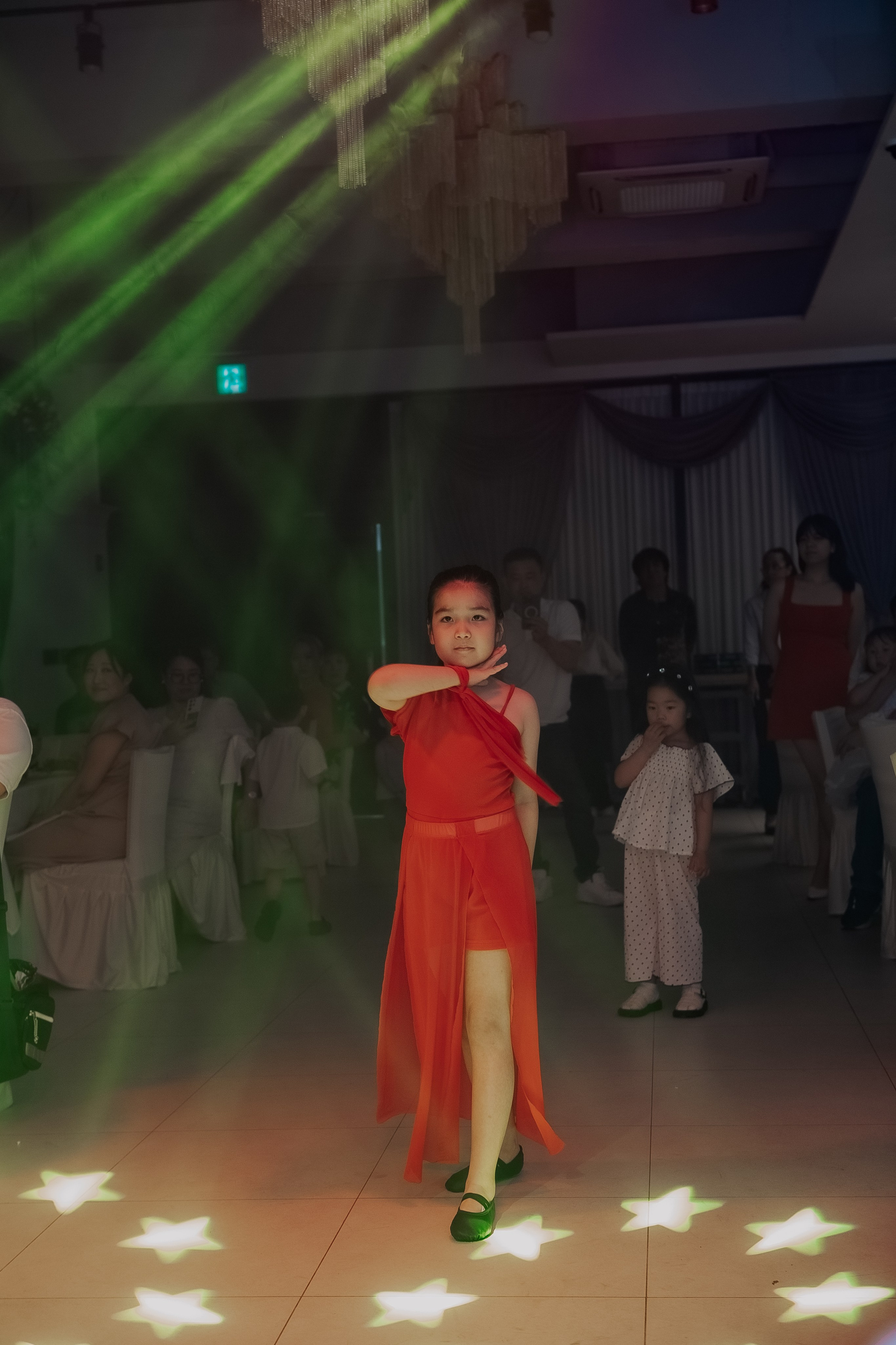 Тео дома и в ресторане. Фотограф беременности, ньюборн и годовасиков в Корее Жанна Хан