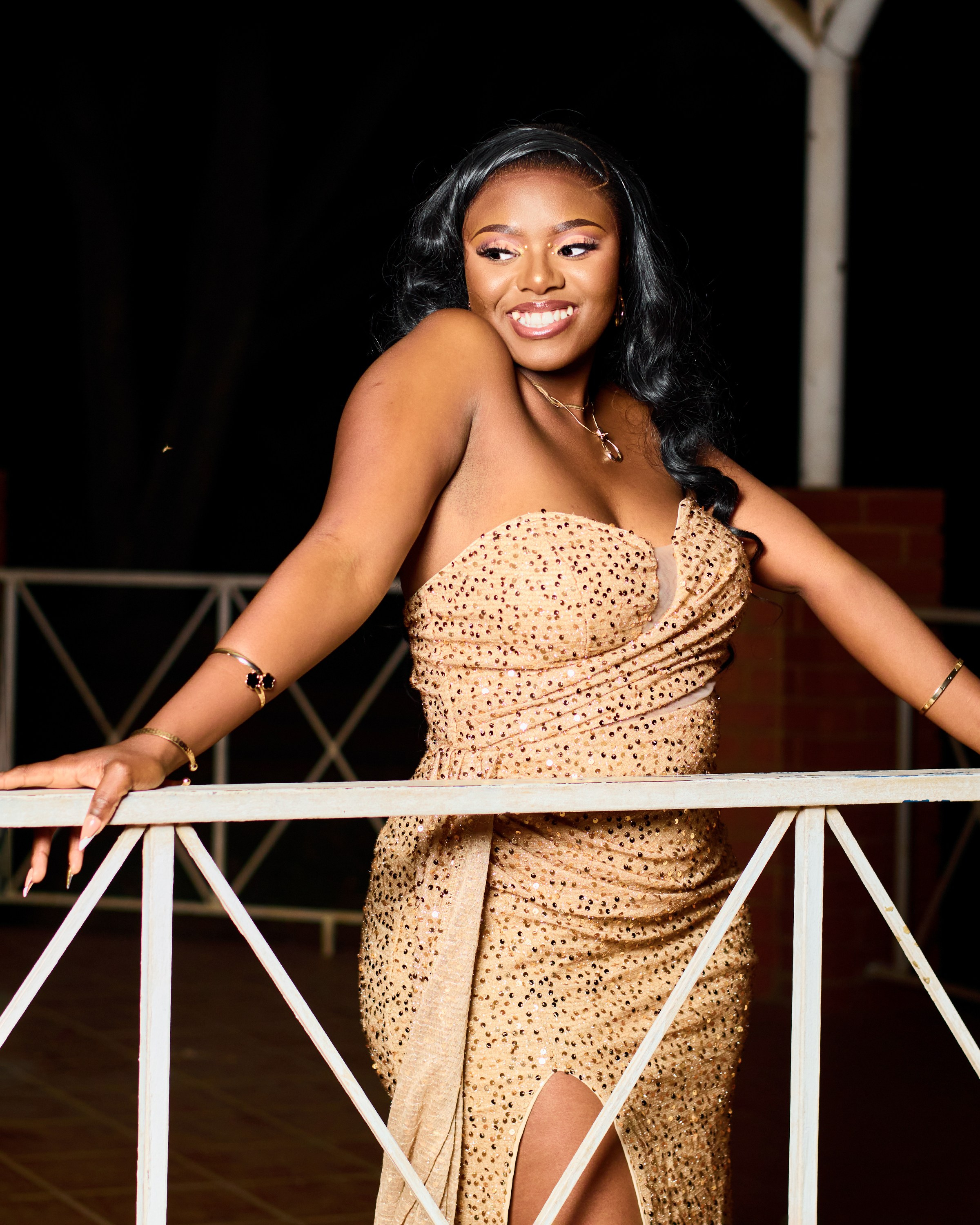 Outdoor Birthday Photoshoot. KAYdaGEE