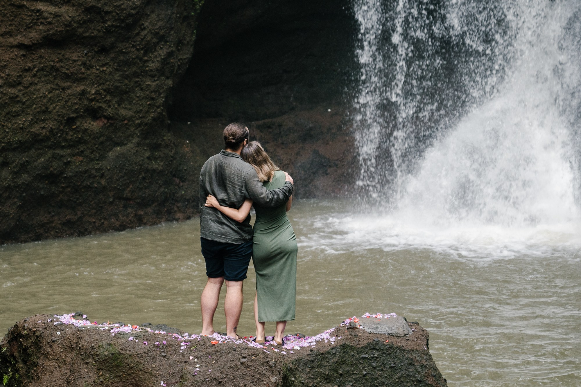 Marriage Proposal in Bali. Female Photographer in Bali