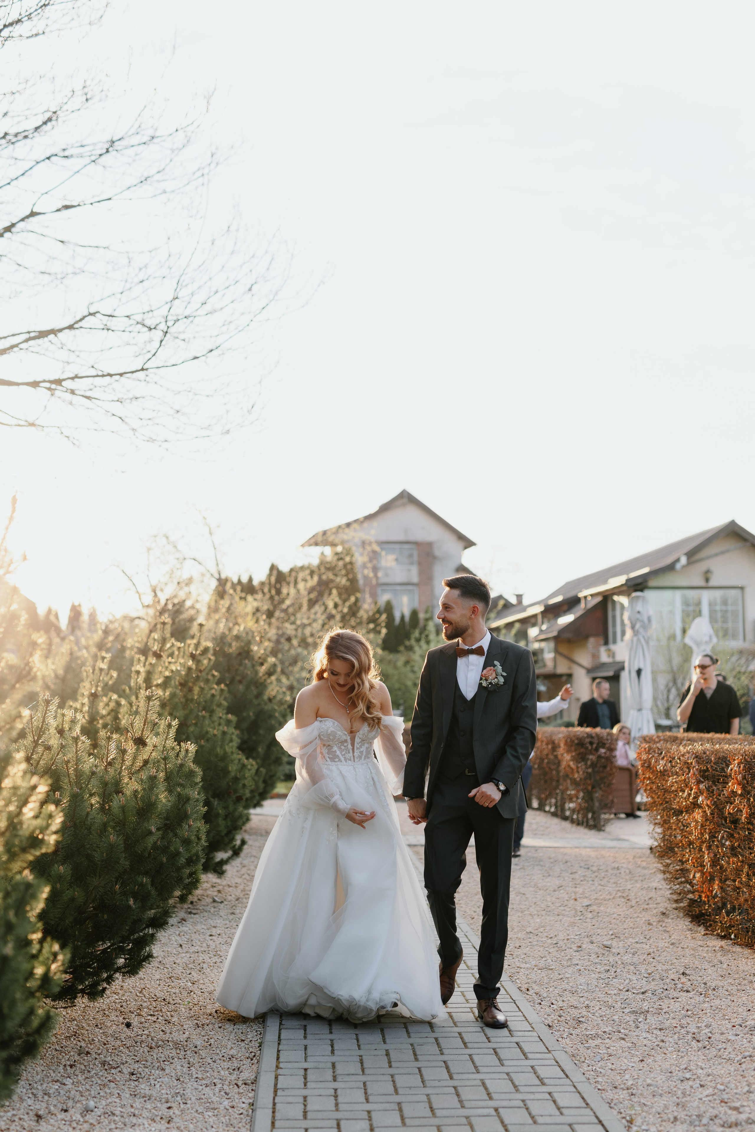 Nicoleta & Lucian. Main