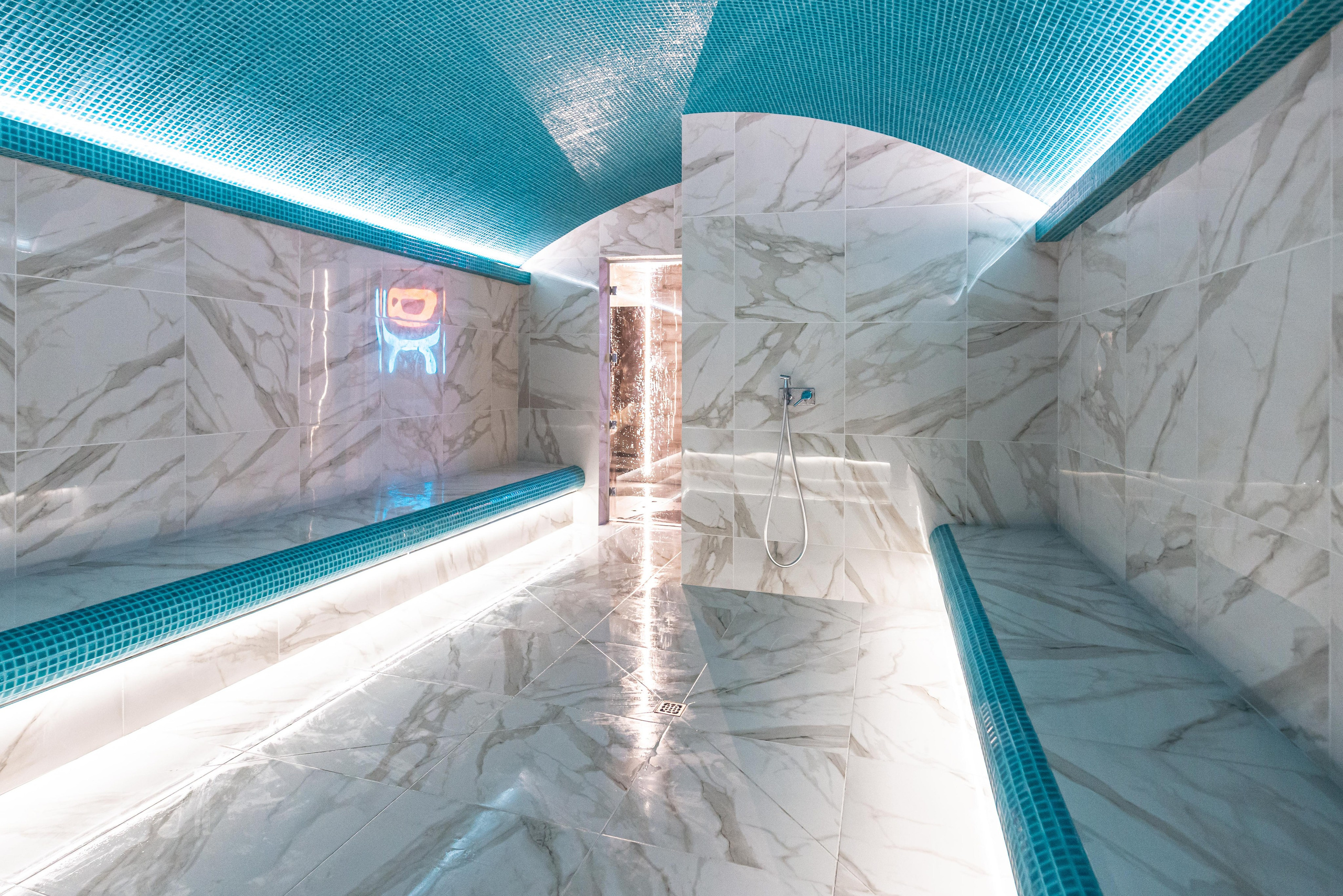 Фитнес-клуб DDX Fitness в Некрасовке. ФОТОГРАФ МЕКСИКА КИНТАНА-РОО