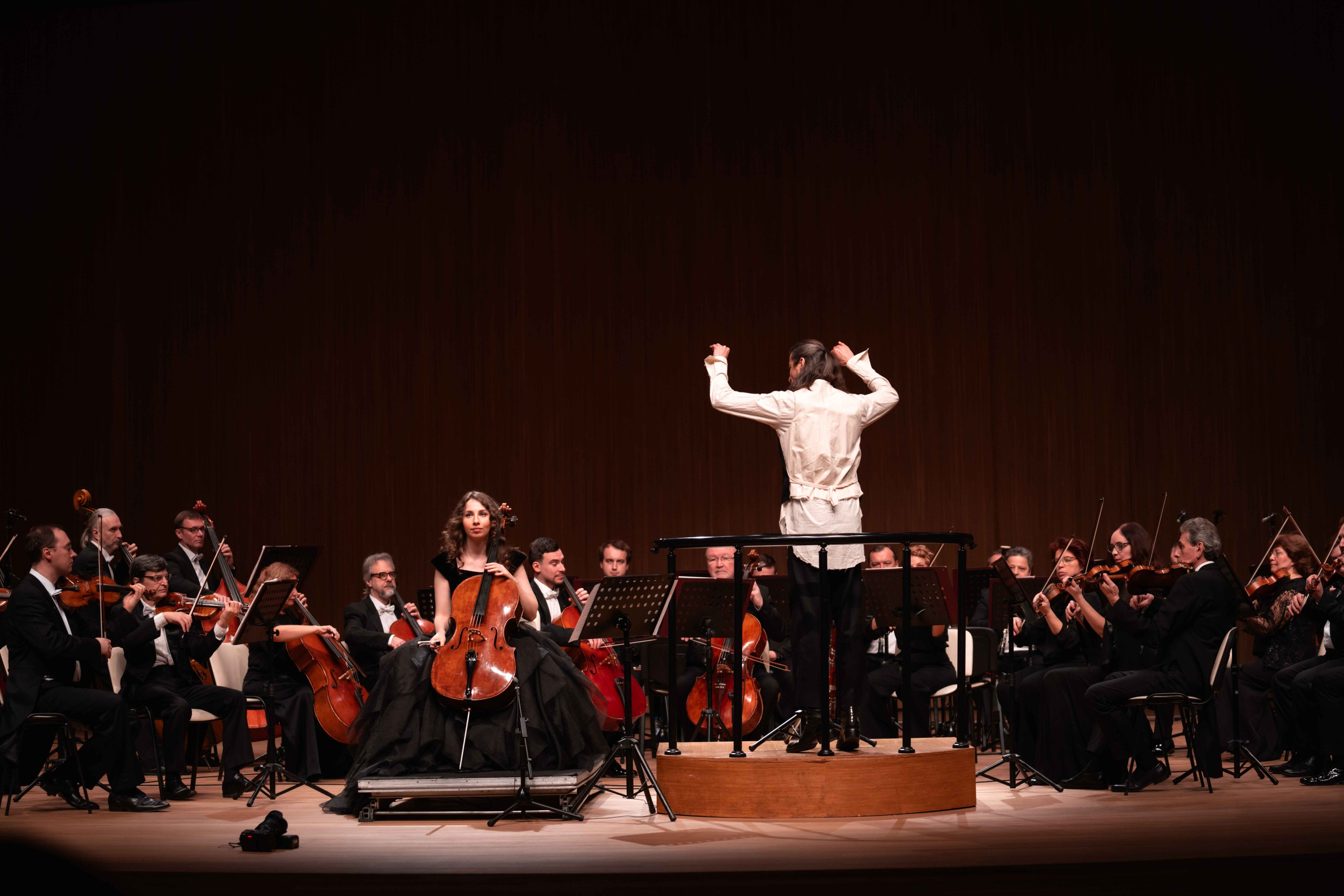 The Tchaikovsky Academic Grand Symphony Orchestra in Baku. Wedding&Event photographer Ismail Rzayev in Baku