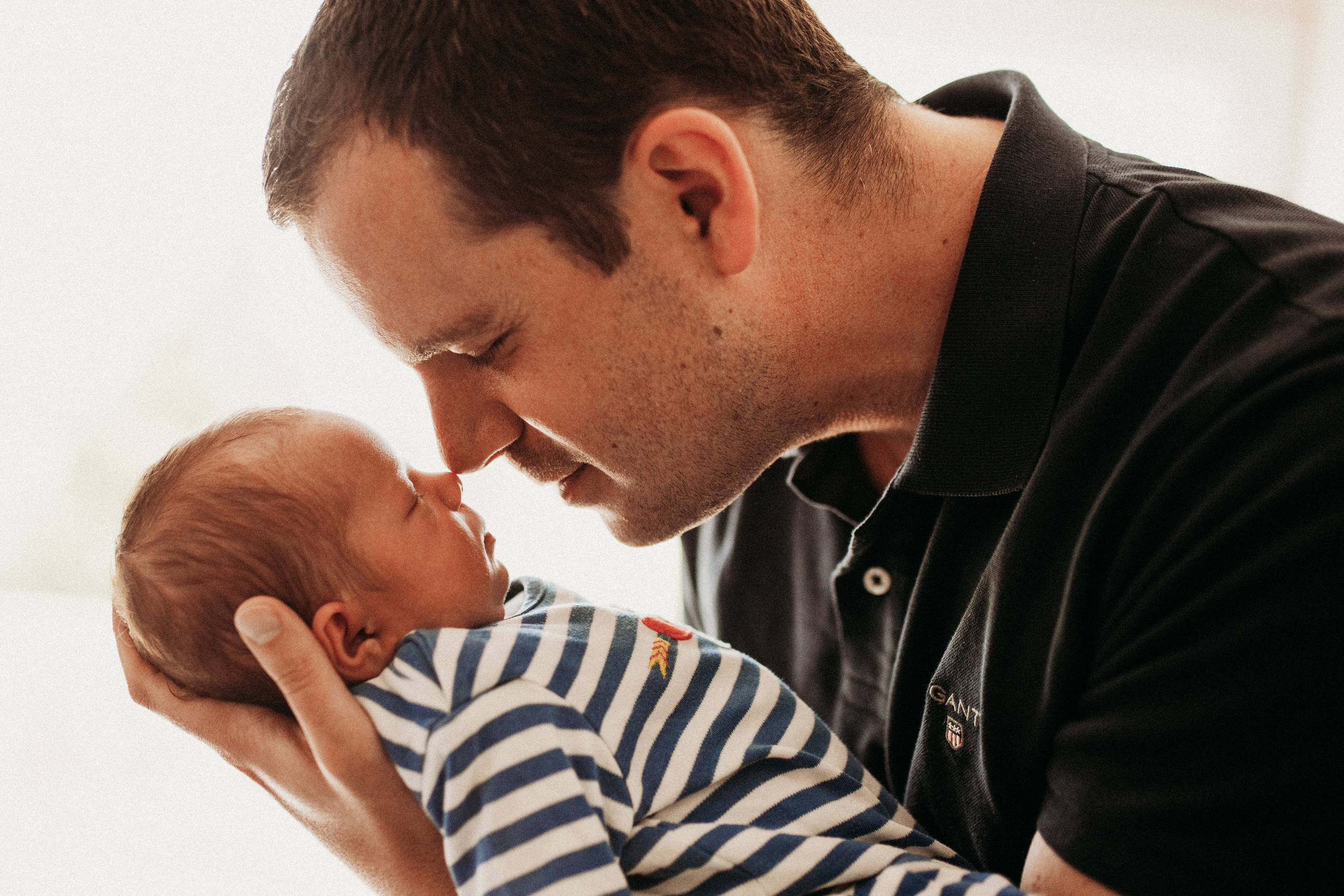 Indoor Family. Olga Tikhonova: family photography Cambridgeshire