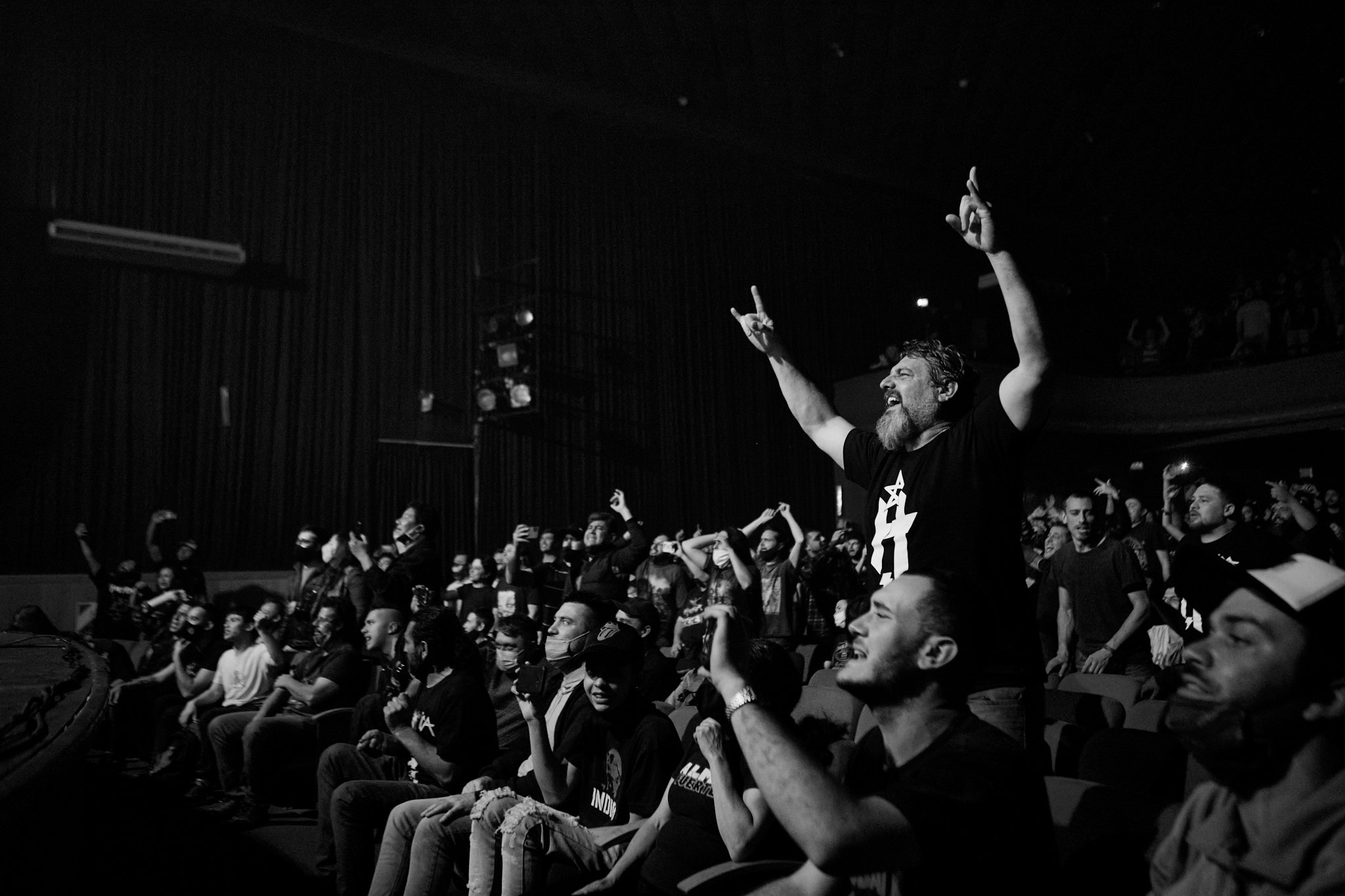 LA H NO MURIÓ | Teatro Verdi. Marcos Ferrari Fotógrafo