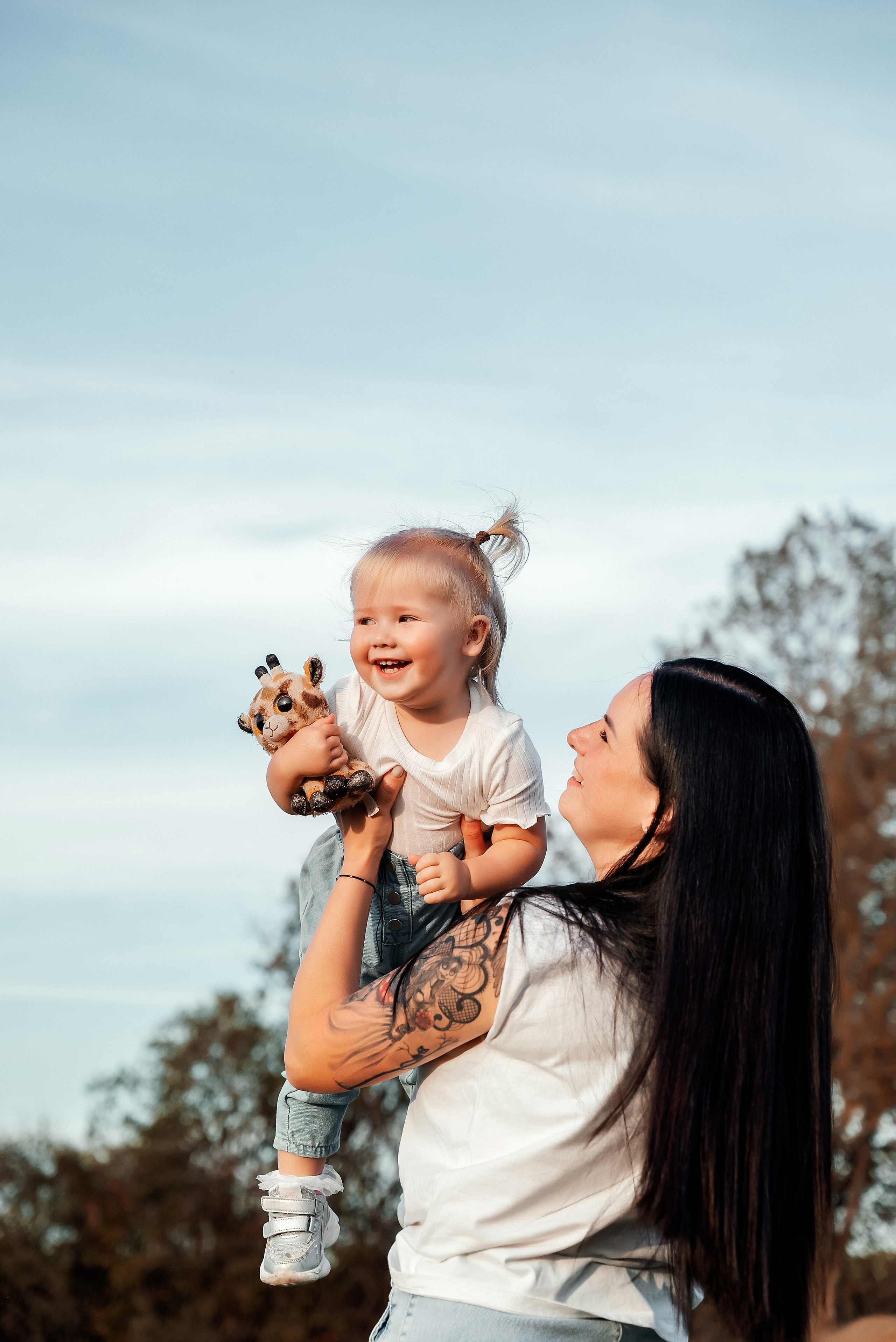 Мама с дочкой. Ваш фотограф в Латгалии — Александра Юхневича!