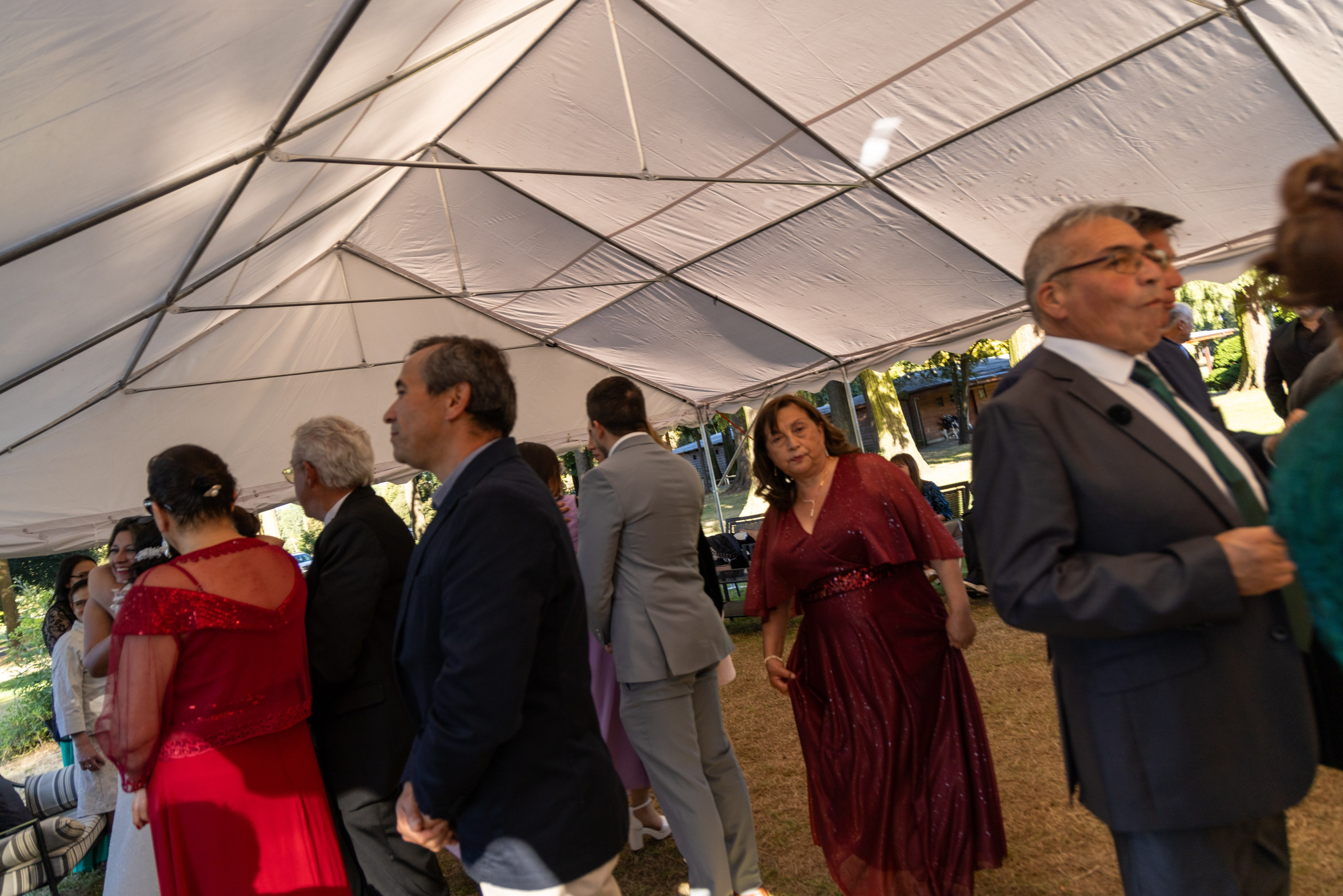 Katherin y Daniel. Dinka & Emilio - El arte de preservar lo que no se repite