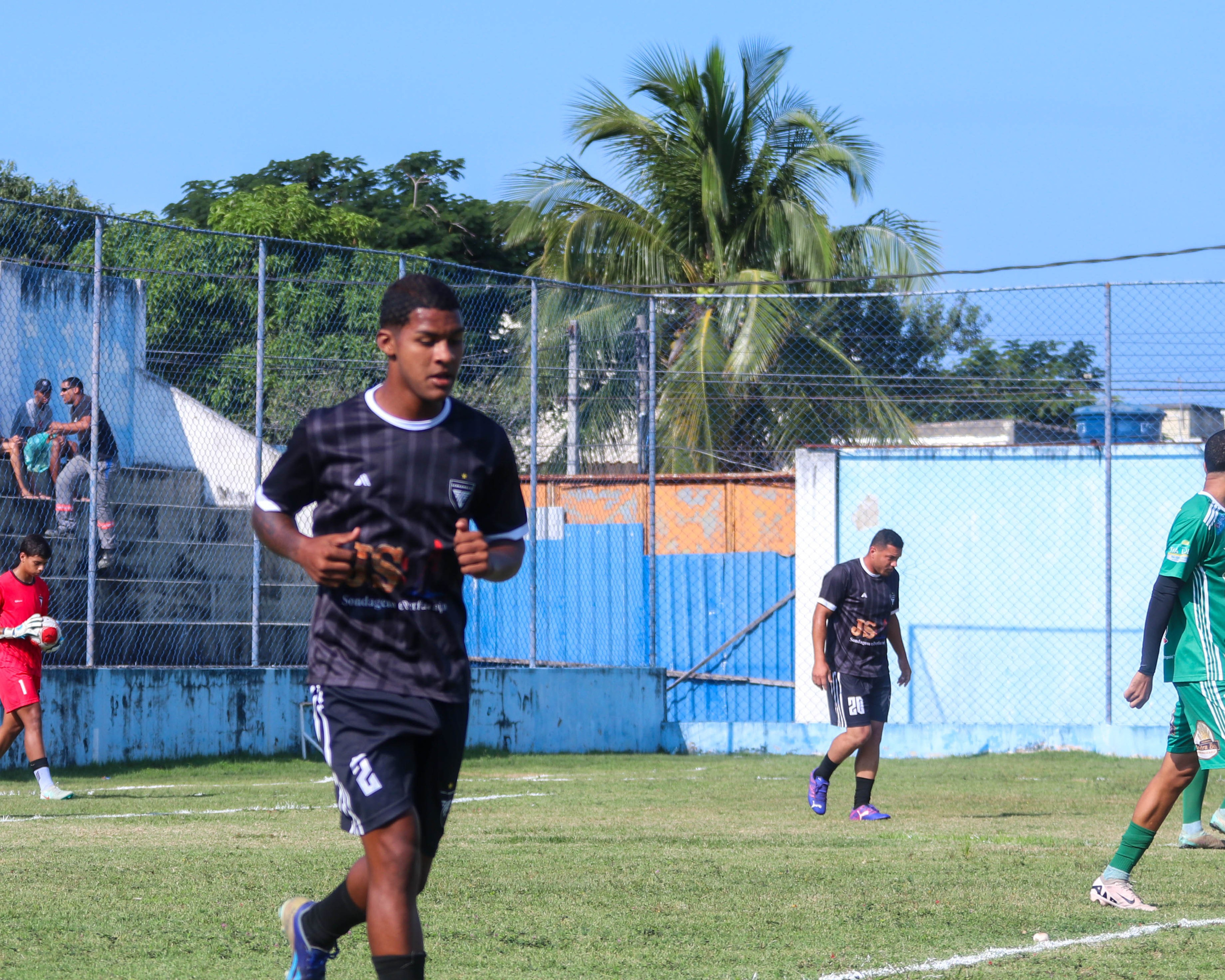 Nova Esperança x Serra Mar. Roque Bispo Fotógrafo | Registrando famílias, eventos e momentos especiais em Macaé com emoção e autenticidade