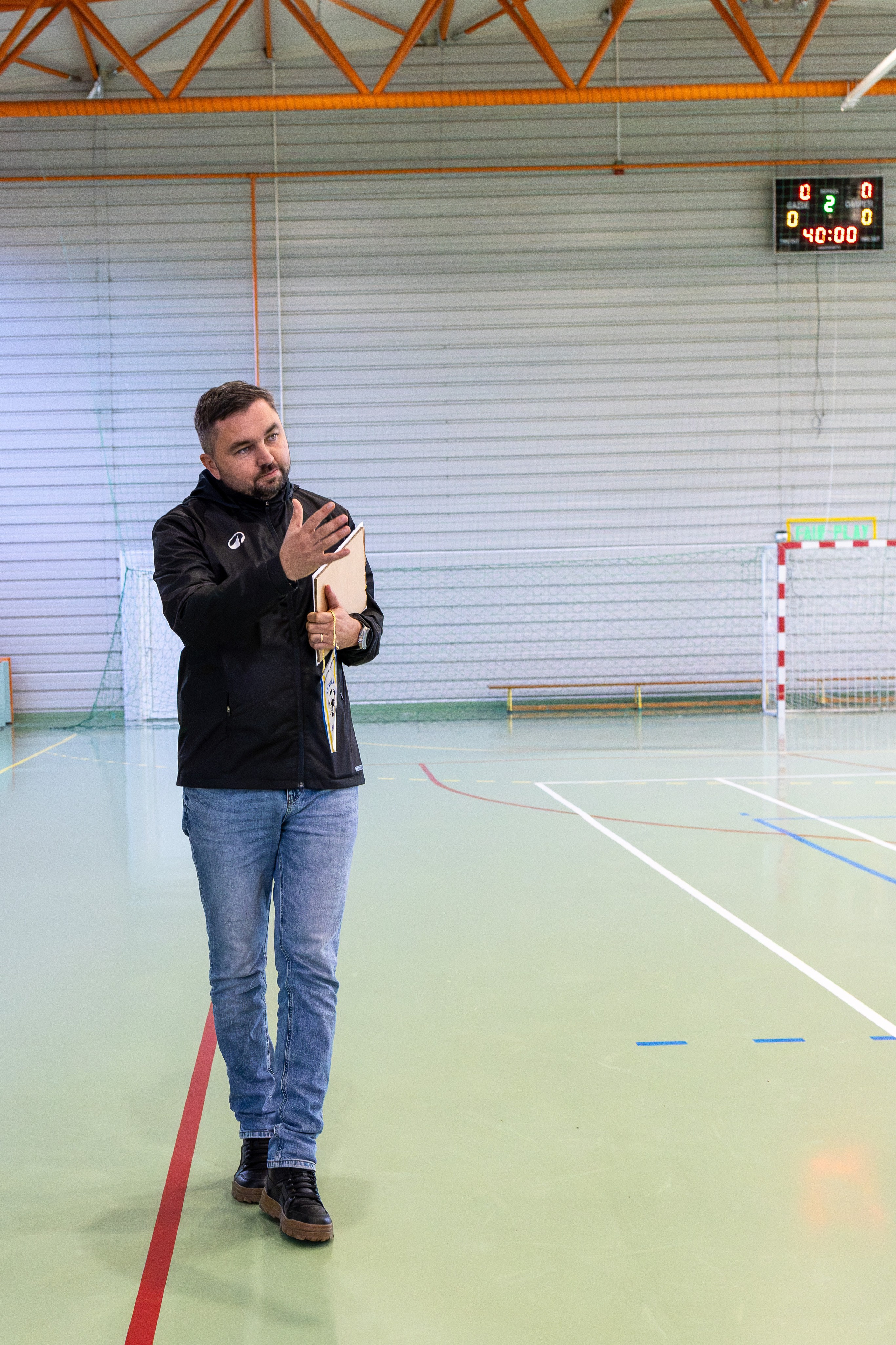 Meci handbal feminin U13 (J4) In memoriam Dantz Crisostom. Fotograf. Lucrez cu oameni, produse și spații. Portret și fotografie creativă. Bacău, România. Lidia Savinoiu