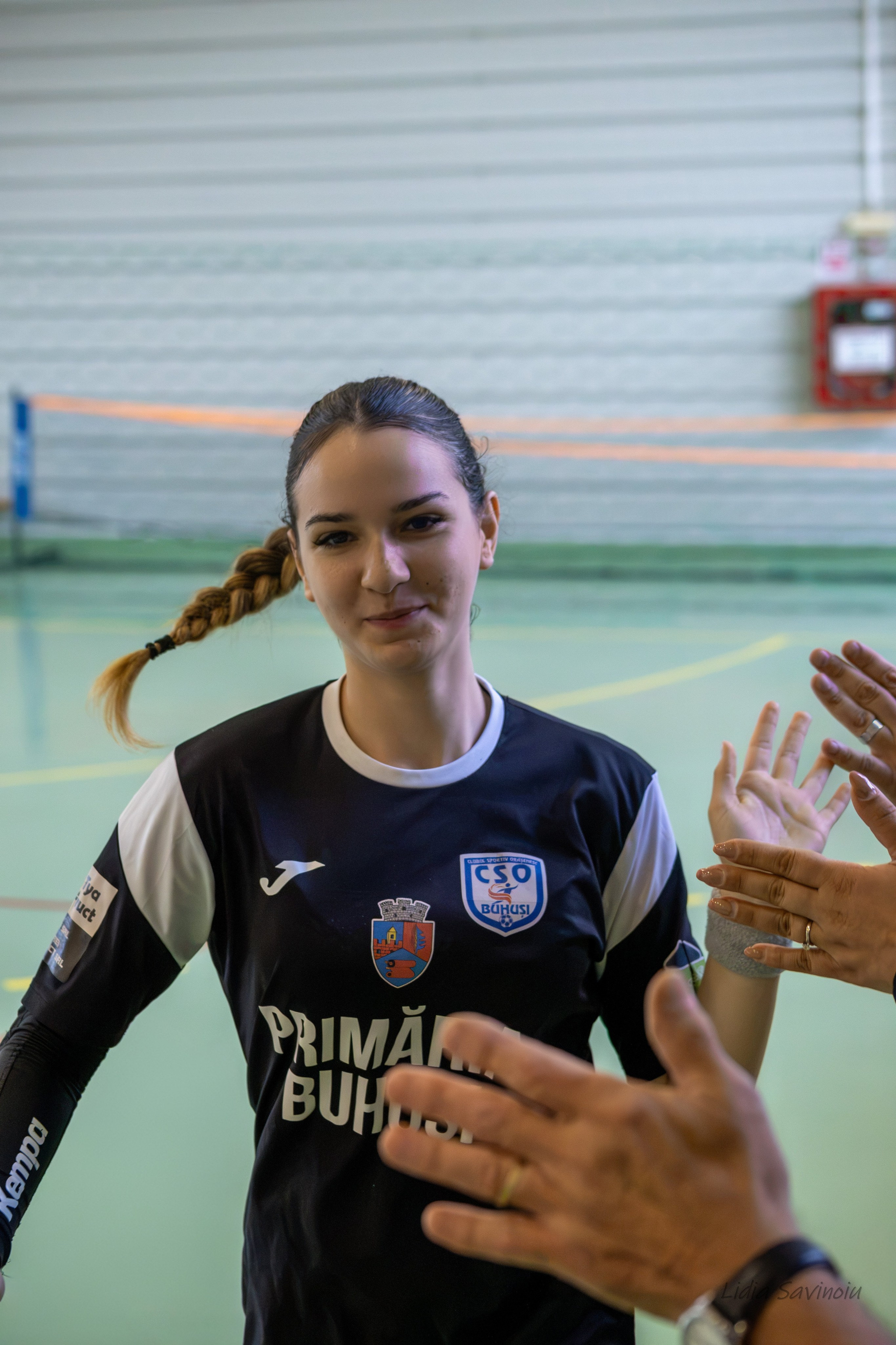 Handbal feminin J2/U17. Fotograf. Lucrez cu oameni, produse și spații. Portret și fotografie creativă. Bacău, România. Lidia Savinoiu