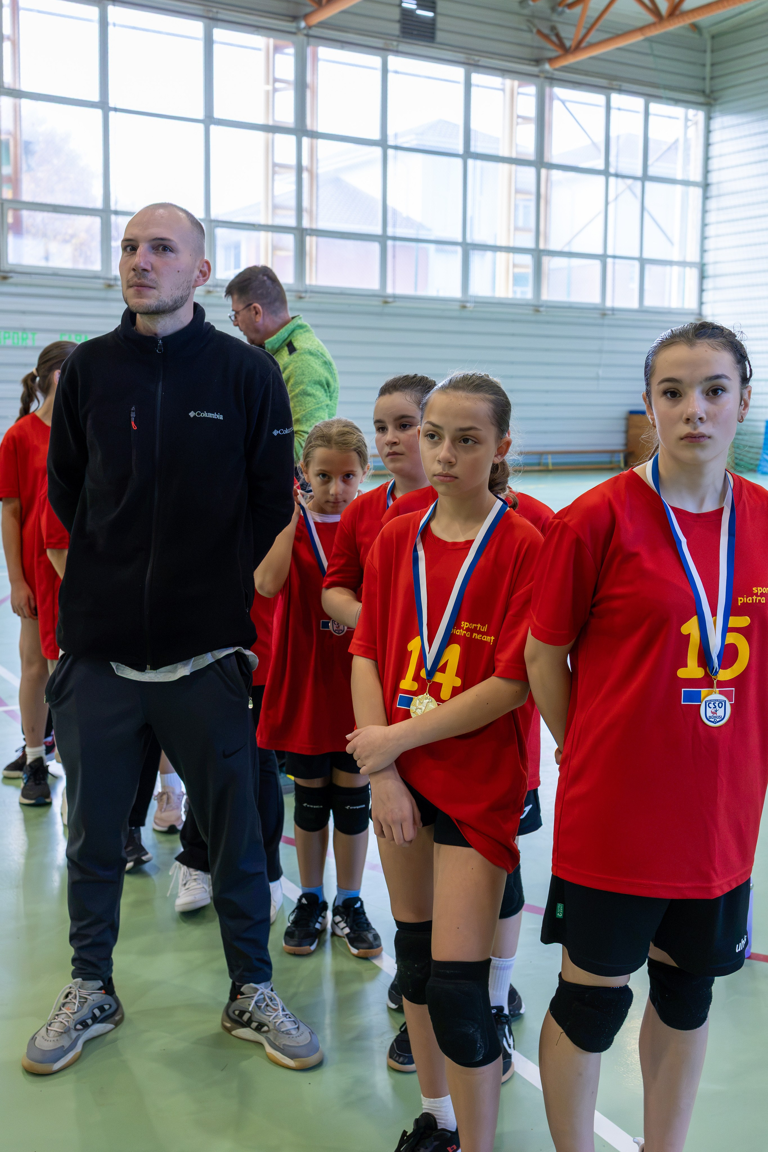 Meci handbal feminin U13 (J4) In memoriam Dantz Crisostom. Fotograf. Lucrez cu oameni, produse și spații. Portret și fotografie creativă. Bacău, România. Lidia Savinoiu