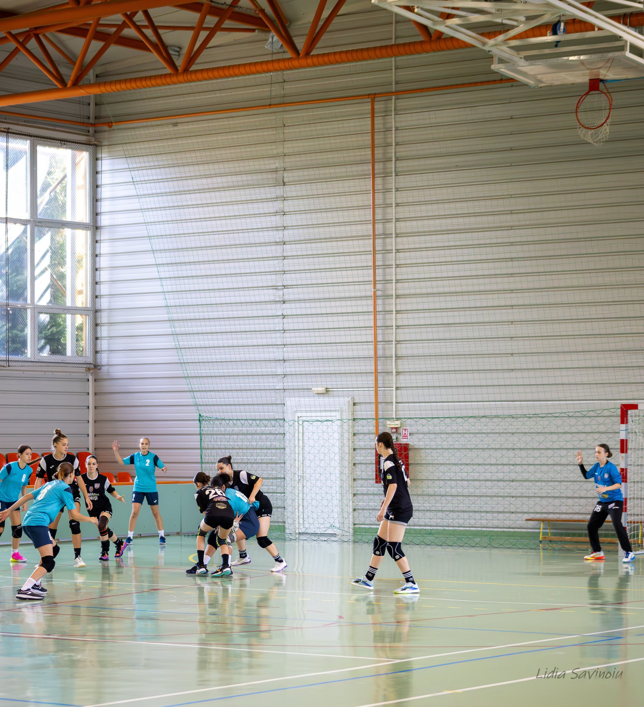 Handbal feminin J2/U17. Fotograf. Lucrez cu oameni, produse și spații. Portret și fotografie creativă. Bacău, România. Lidia Savinoiu