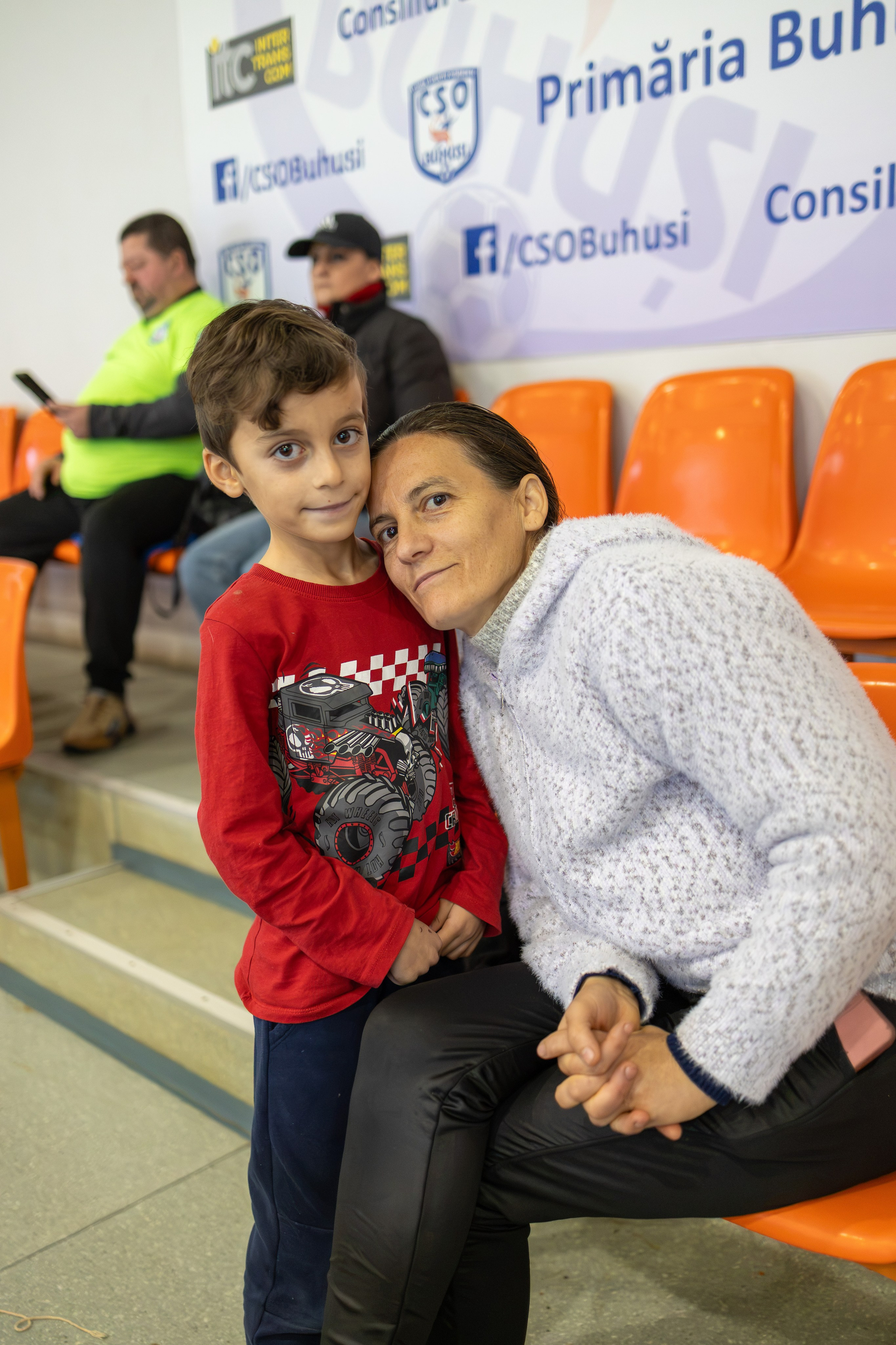 Meci handbal feminin U13 (J4) In memoriam Dantz Crisostom. Fotograf. Lucrez cu oameni, produse și spații. Portret și fotografie creativă. Bacău, România. Lidia Savinoiu