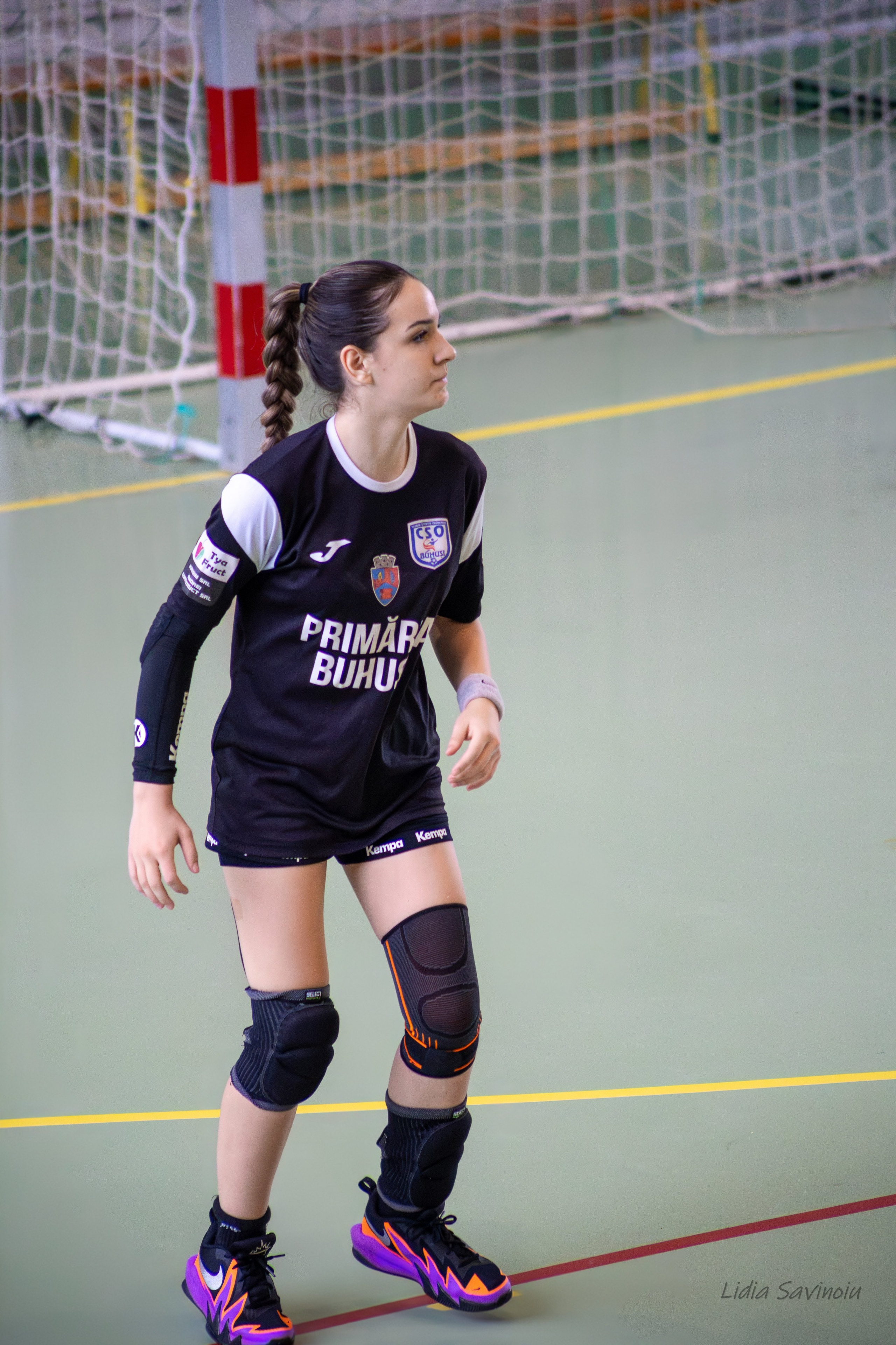 Handbal feminin J2/U17. Fotograf. Lucrez cu oameni, produse și spații. Portret și fotografie creativă. Bacău, România. Lidia Savinoiu