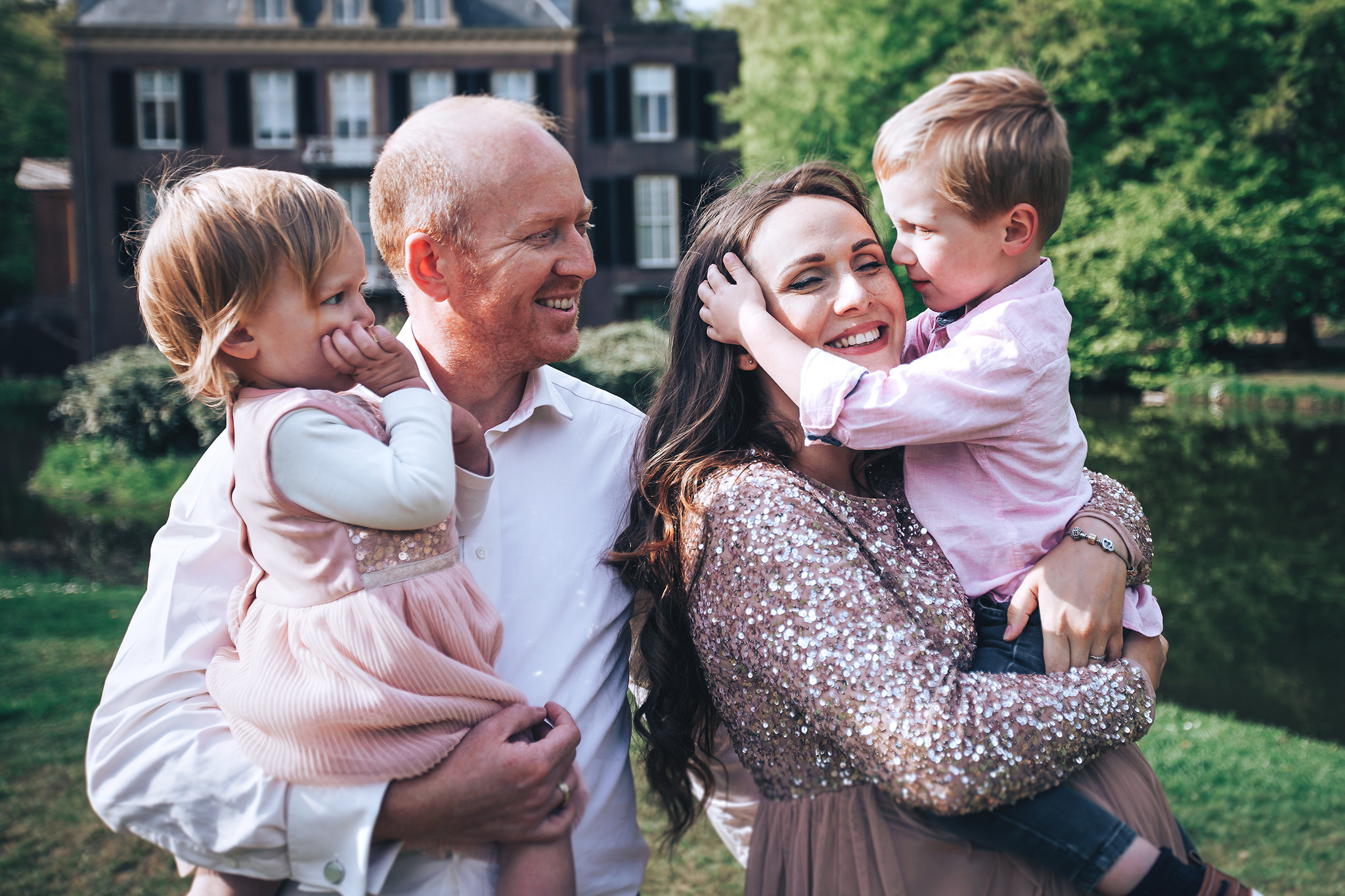1+1=5. Amina Gunenc - bruiloft- en familie fotograaf in Nederland