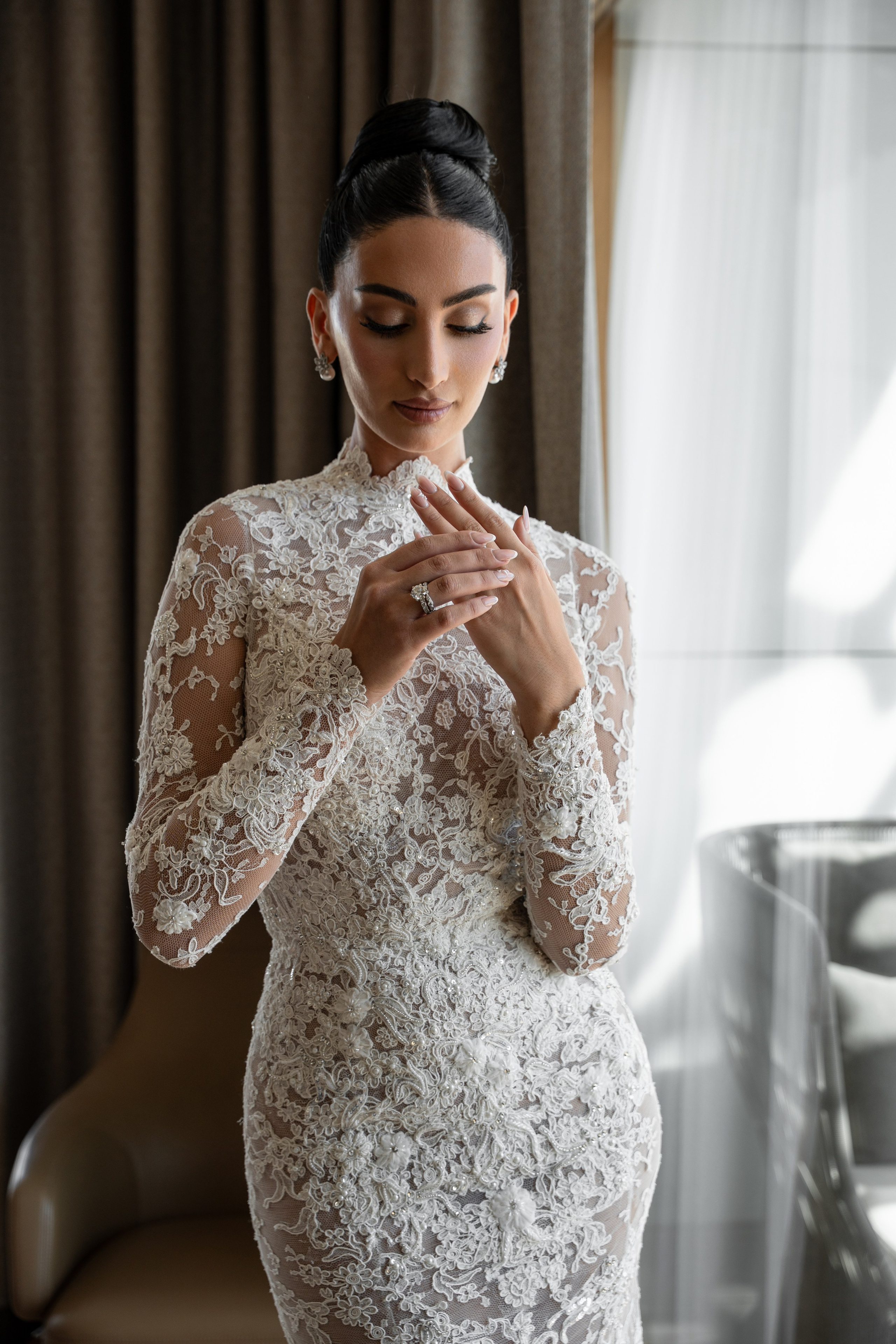 WEDDING. Photo and video production. Editing & retouching services. Training