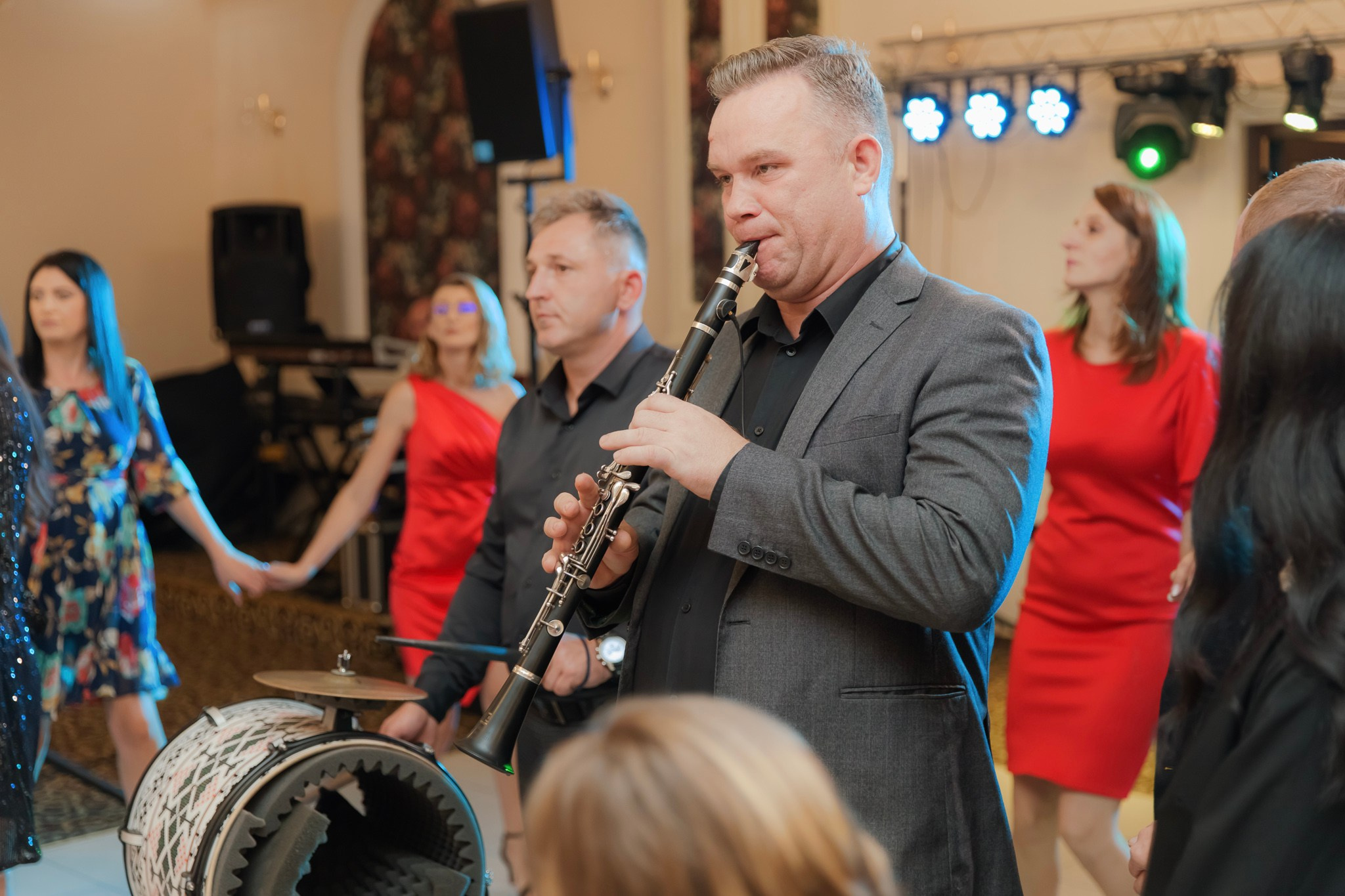 Mihai & Oana. Servicii foto-video profesionale, pentru momente de neuitat