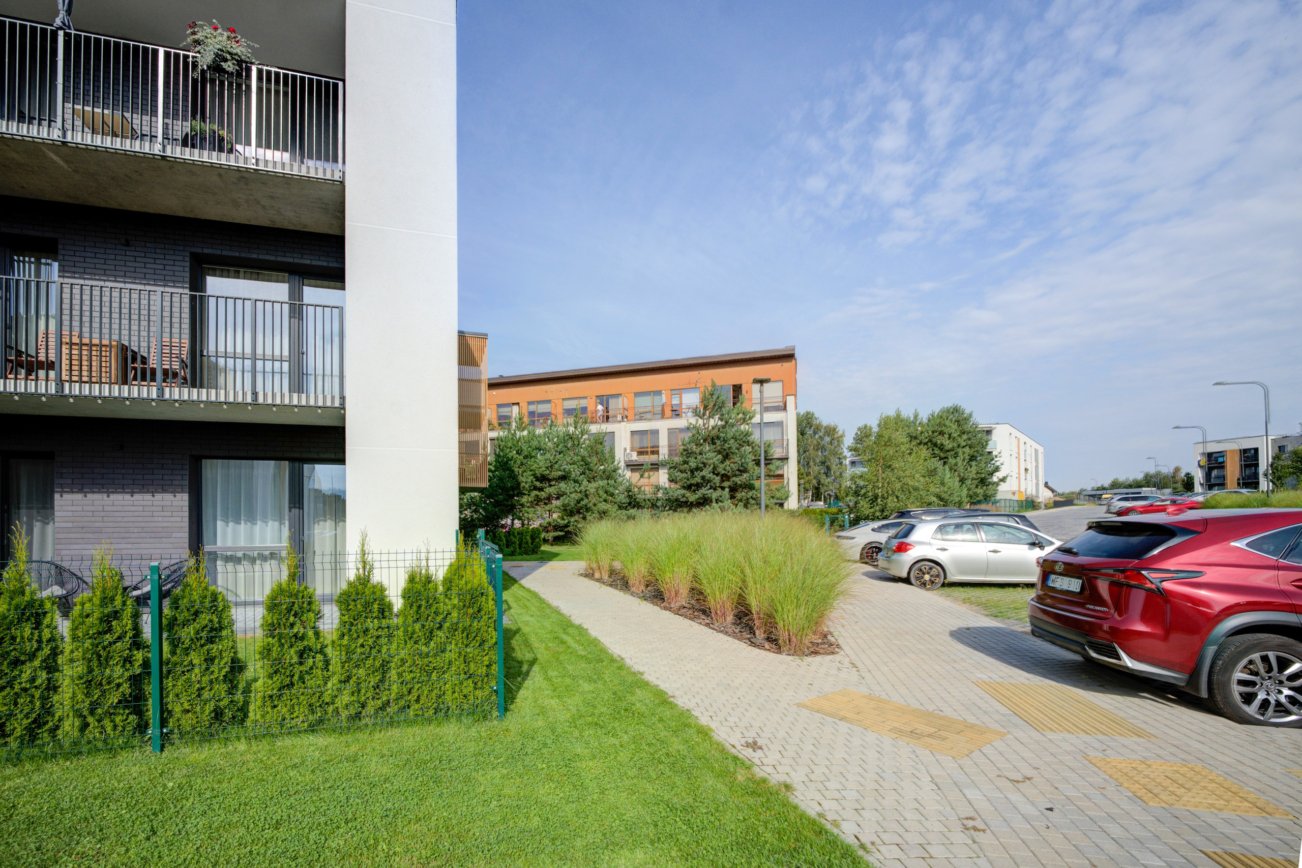 Gilužio g. 49, 2k. butas prie ežero. Elina Sapiega fotografė Vilniuje