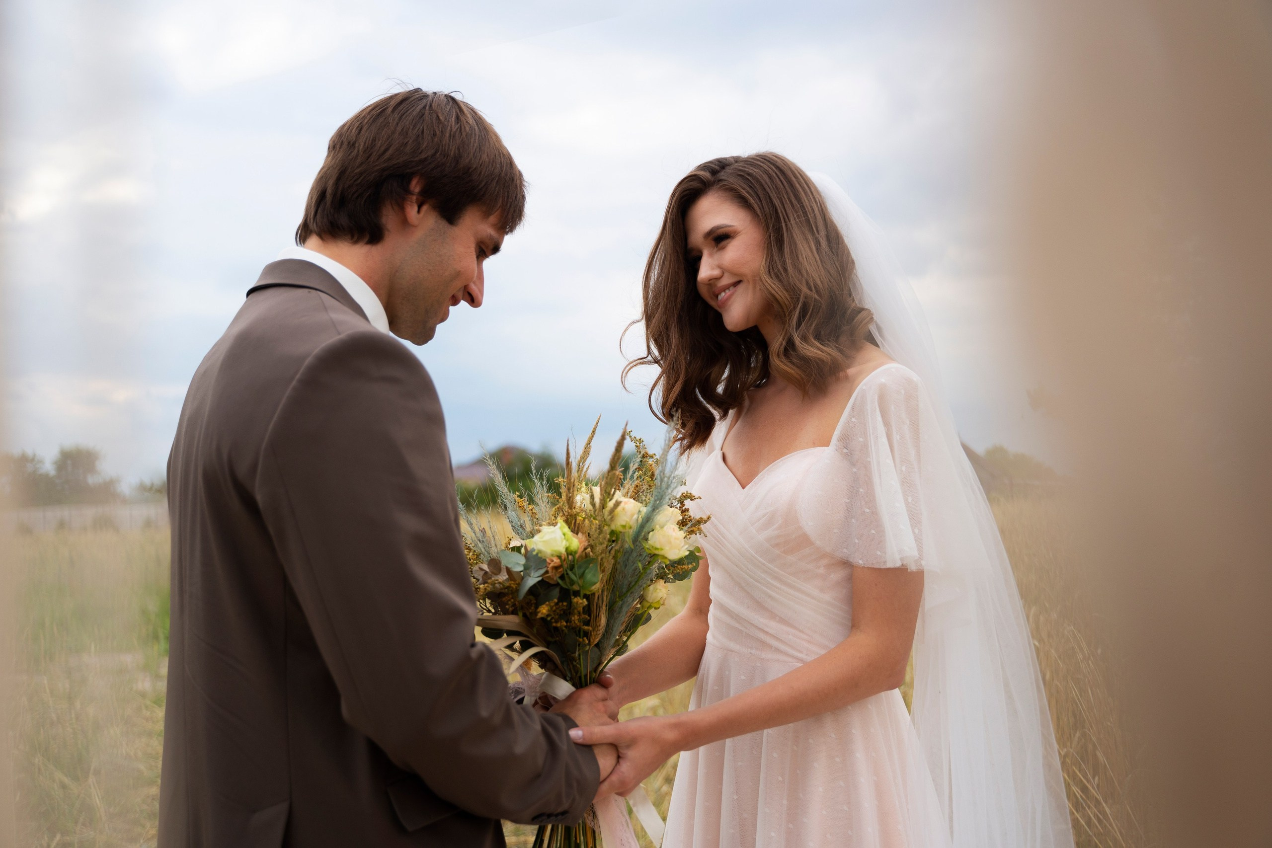Outdoor wedding photoshoot near Hudson. Alice Bell — Wedding photographer in New York