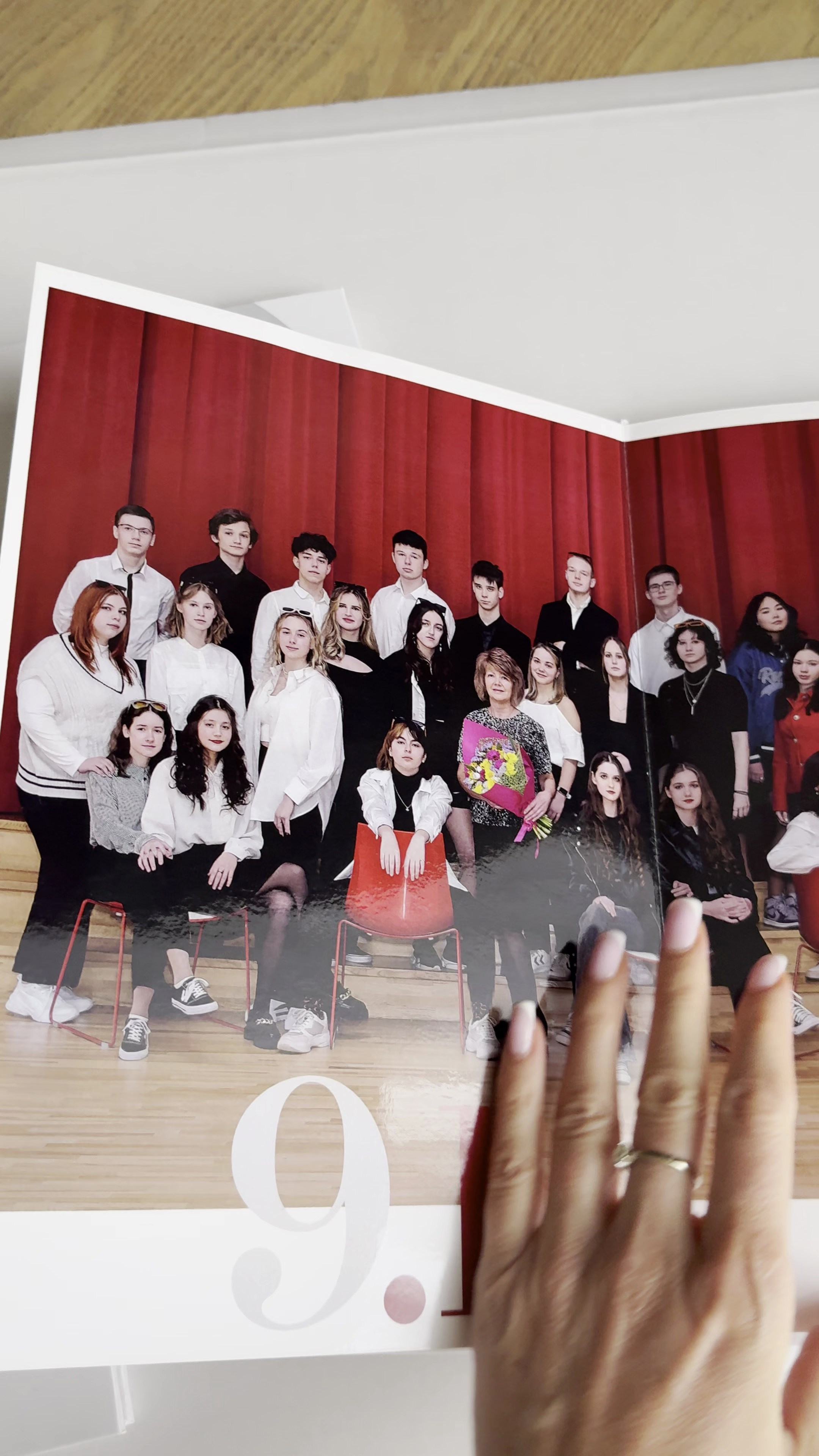 ALBUMI — VIDEO. Izlaiduma albumi Latvijā | Schoolalbum.lv