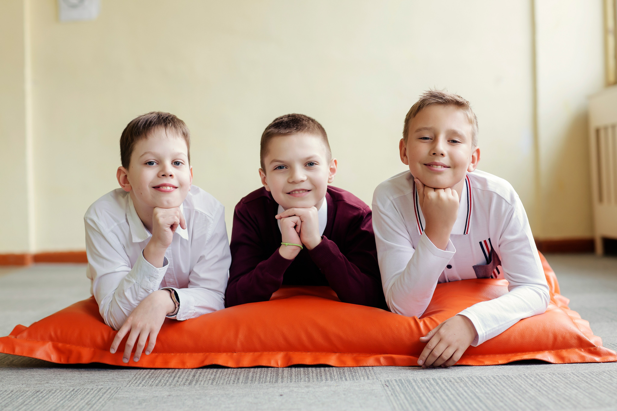 ФОТО — НАЧАЛЬНАЯ ШКОЛА. Выпускные альбомы Латвия | Schoolalbum.lv
