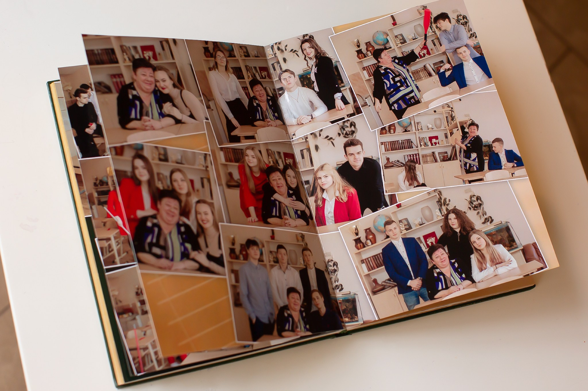 АЛЬБОМЫ — ФОТОГРАФИИ. Выпускные альбомы Латвия | Schoolalbum.lv