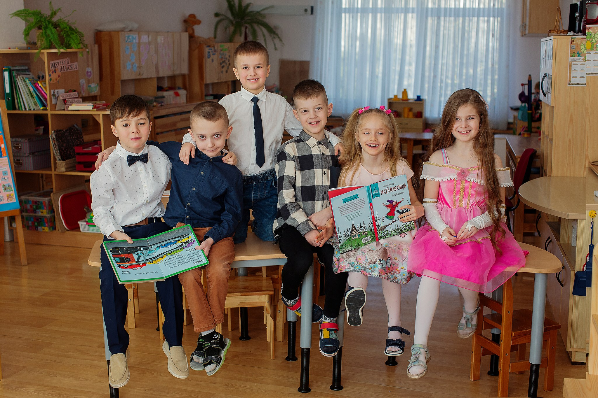 FOTO — BĒRNUDĀRZS. Izlaiduma albumi Latvijā | Schoolalbum.lv