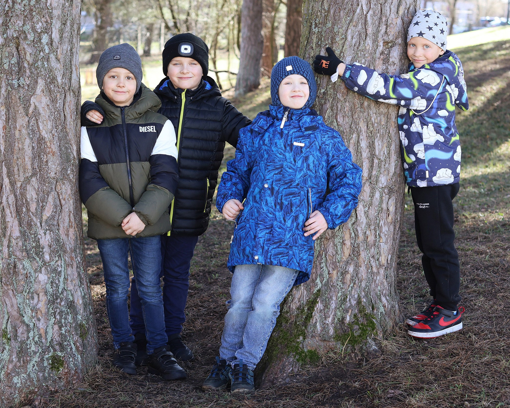 FOTO — BĒRNUDĀRZS. Izlaiduma albumi Latvijā | Schoolalbum.lv