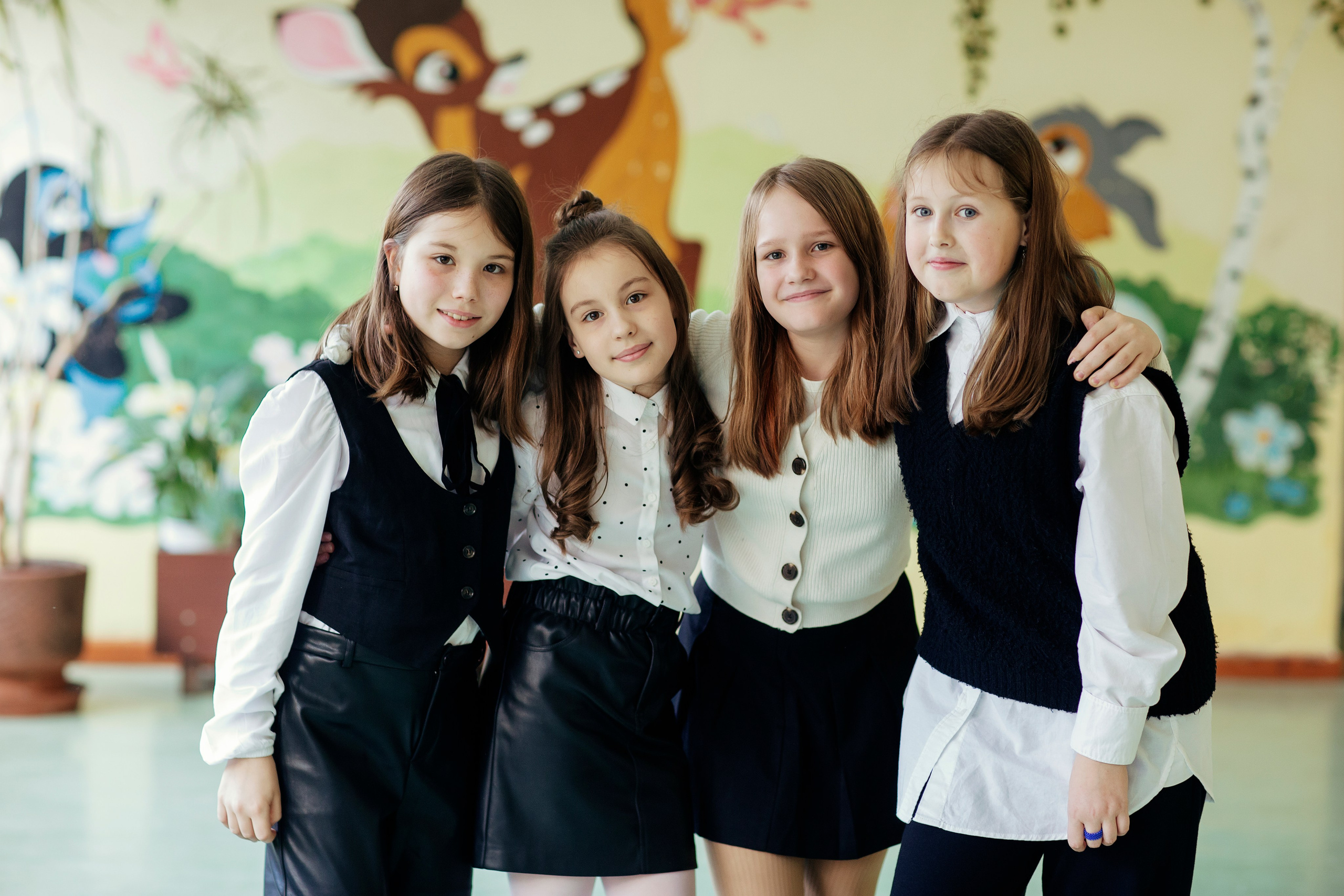 ФОТО — НАЧАЛЬНАЯ ШКОЛА. Выпускные альбомы Латвия | Schoolalbum.lv