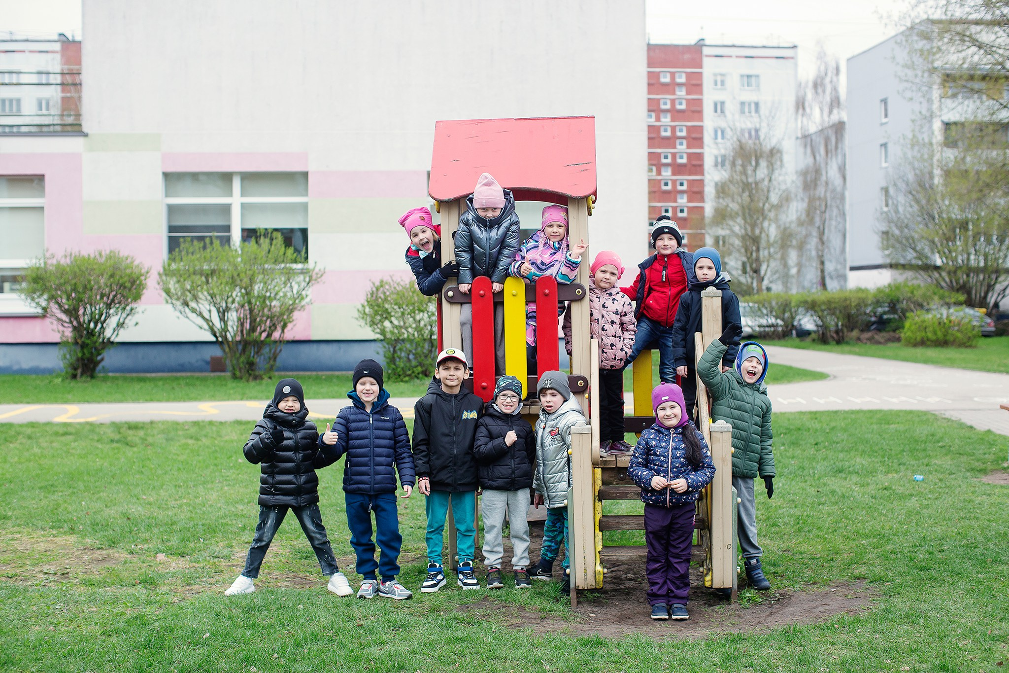 FOTO — BĒRNUDĀRZS. Izlaiduma albumi Latvijā | Schoolalbum.lv