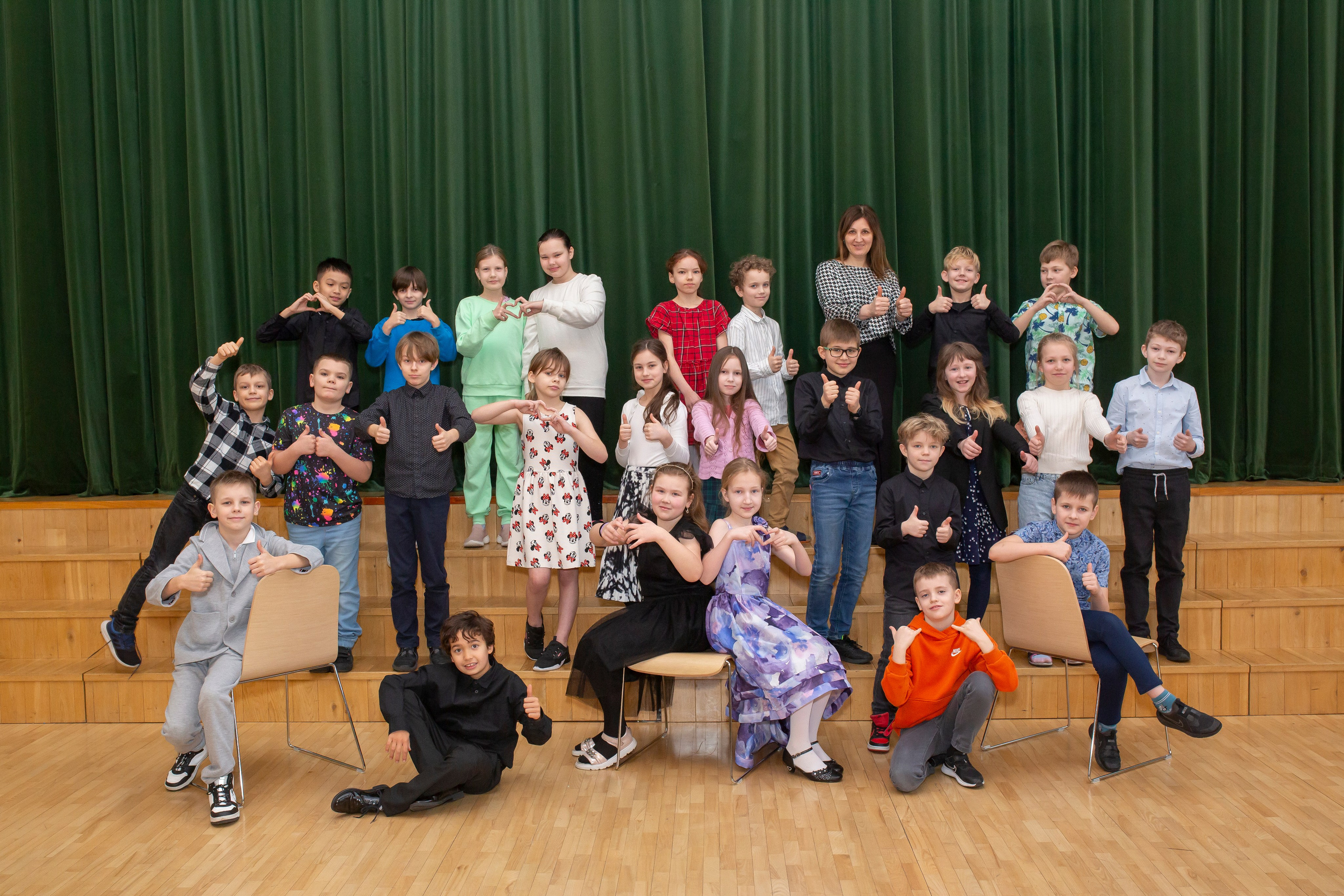 ФОТО — НАЧАЛЬНАЯ ШКОЛА. Выпускные альбомы Латвия | Schoolalbum.lv