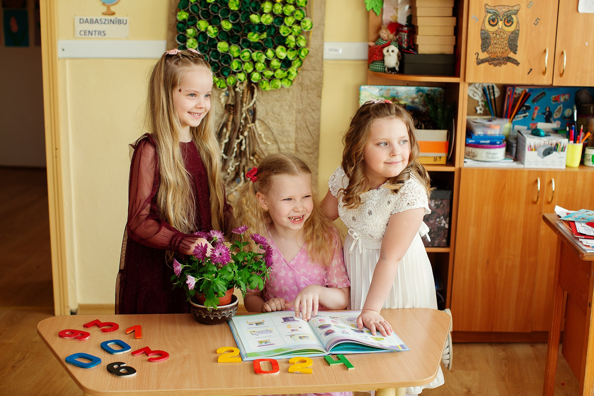 FOTO — BĒRNUDĀRZS. Izlaiduma albumi Latvijā | Schoolalbum.lv