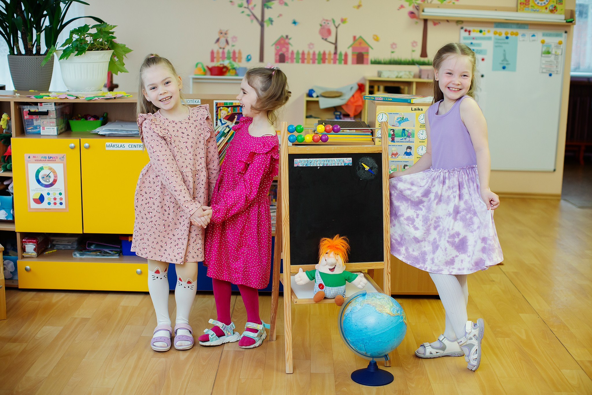 FOTO — BĒRNUDĀRZS. Izlaiduma albumi Latvijā | Schoolalbum.lv