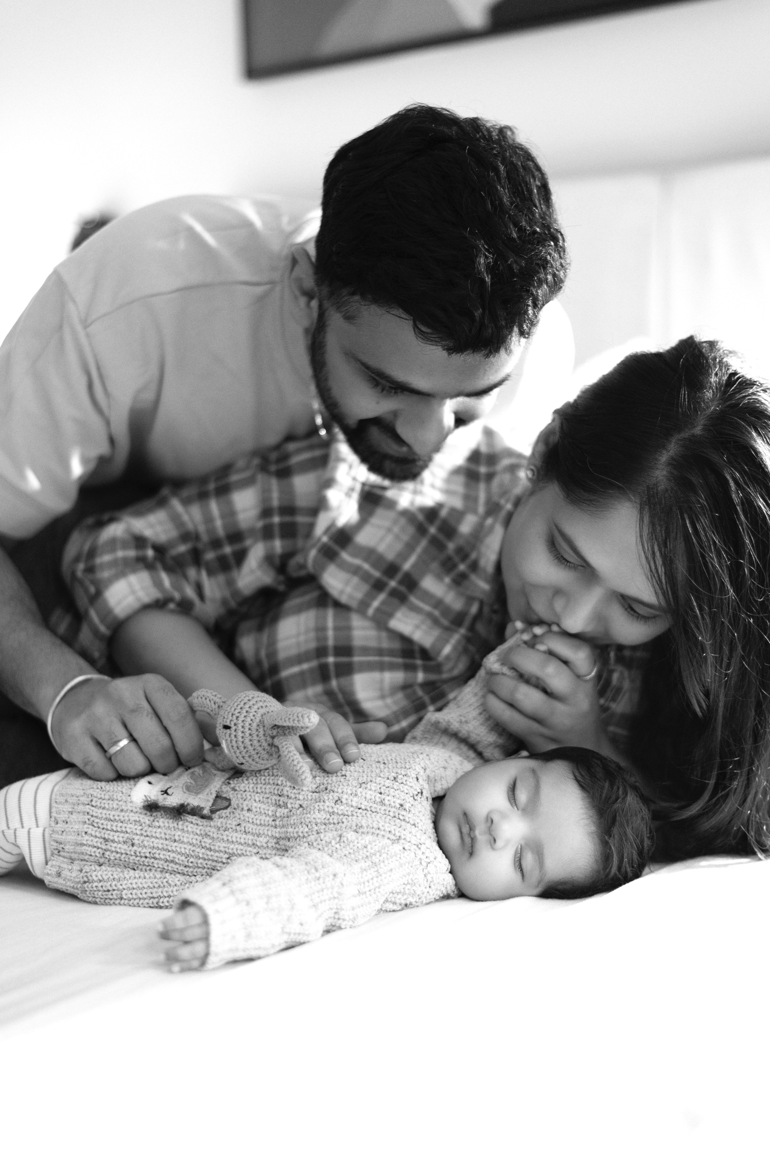 Newborn Photography in London! Natural In-Home Baby PhotoshootsLooking for a professional newborn photographer in London? I specialise in calm, natural in-home newborn photoshoots that capture your baby’s first days in a warm, relaxed and meaningful way. Photographing your newborn at home allows your baby to stay in a familiar environment, which is especially important during the early weeks.My newborn sessions are designed to be gentle, baby-led and stress-free. The photoshoot usually lasts around 1–1.5 hours, with plenty of time for feeding, changing, cuddles and little breaks whenever your baby needs them. There is no rush  I always follow your baby’s rhythm and work at a slow, comfortable pace.I focus on natural, timeless images: real moments, soft light, family connection and beautiful details like tiny hands, feet and expressions. Parents and siblings are very welcome to join the session, so we can create a mix of baby-only portraits and heartfelt family photos.After the session, you will receive all the best images (usually 100+ photos) in light, natural retouching that keeps skin looking real and soft never over-edited. Your gallery will be ready the next day after the shoot, so you can easily download your photos and share them with your loved ones.I offer newborn photoshoots across London, coming directly to your home for a comfortable and personalised experience. If you’re looking for a London newborn photographer who values calm, authenticity and emotional storytelling, I’d love to capture this special chapter for your family.Get in touch to check availability and book your newborn photoshoot in London)