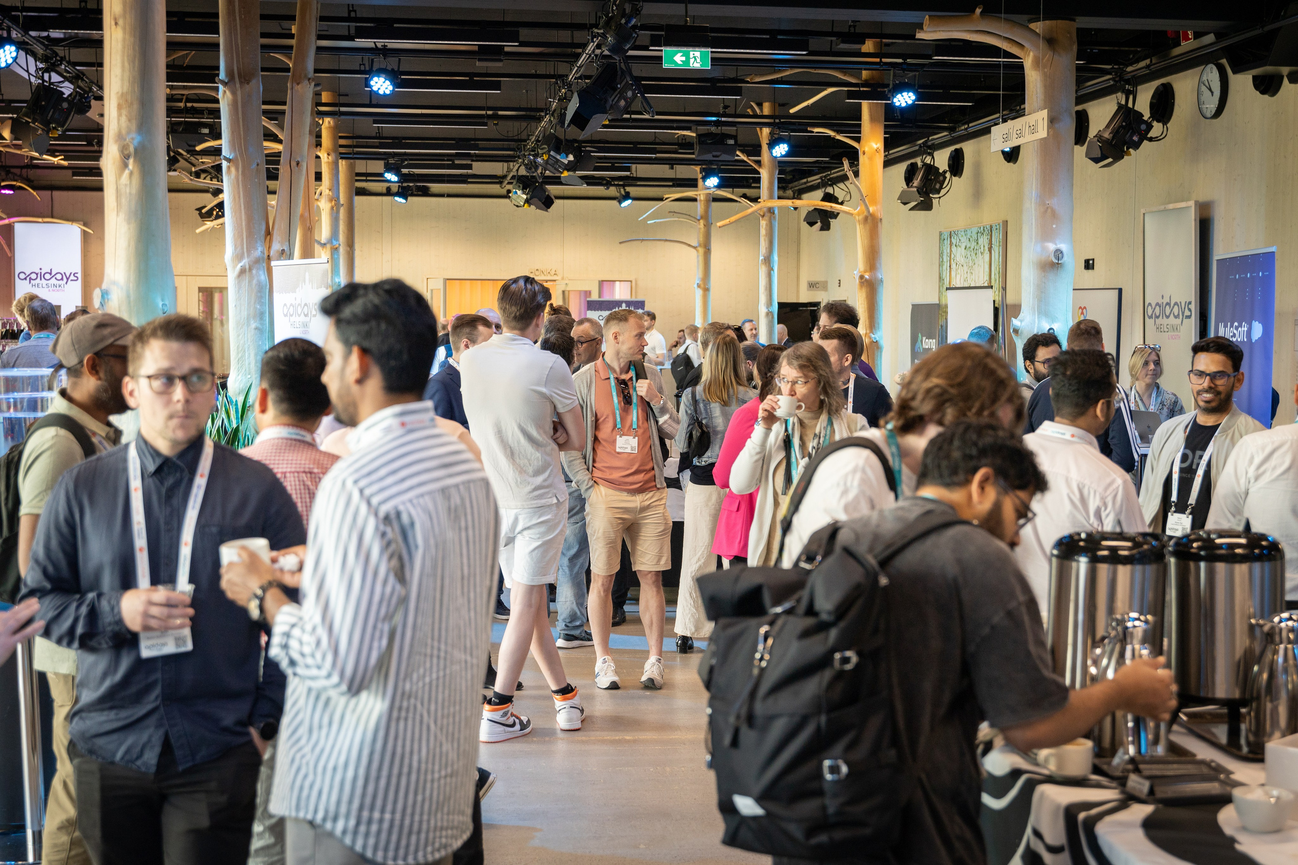 Juhla. Perhe-, hää- ja muotokuva valokuvaaja Helsingissä | Espoossa | Vantaa