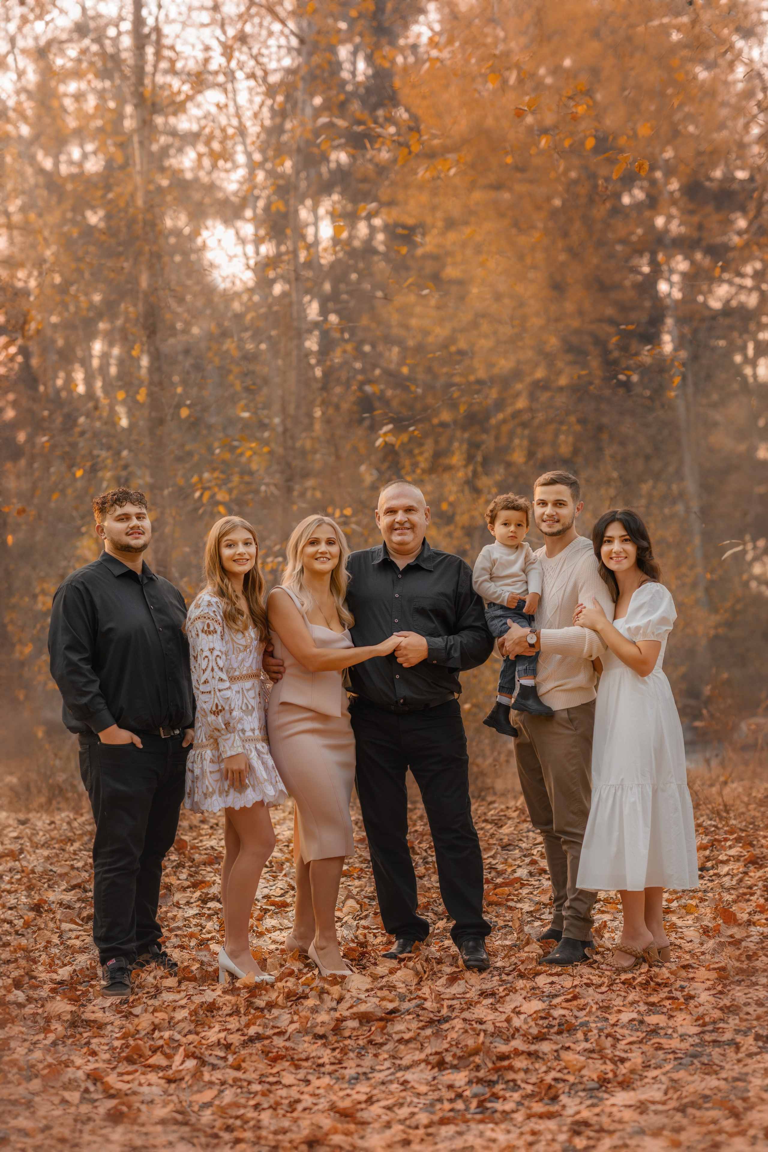 Emily’s family. Wedding & family photography in Seattle area. Helen Michelle photographer