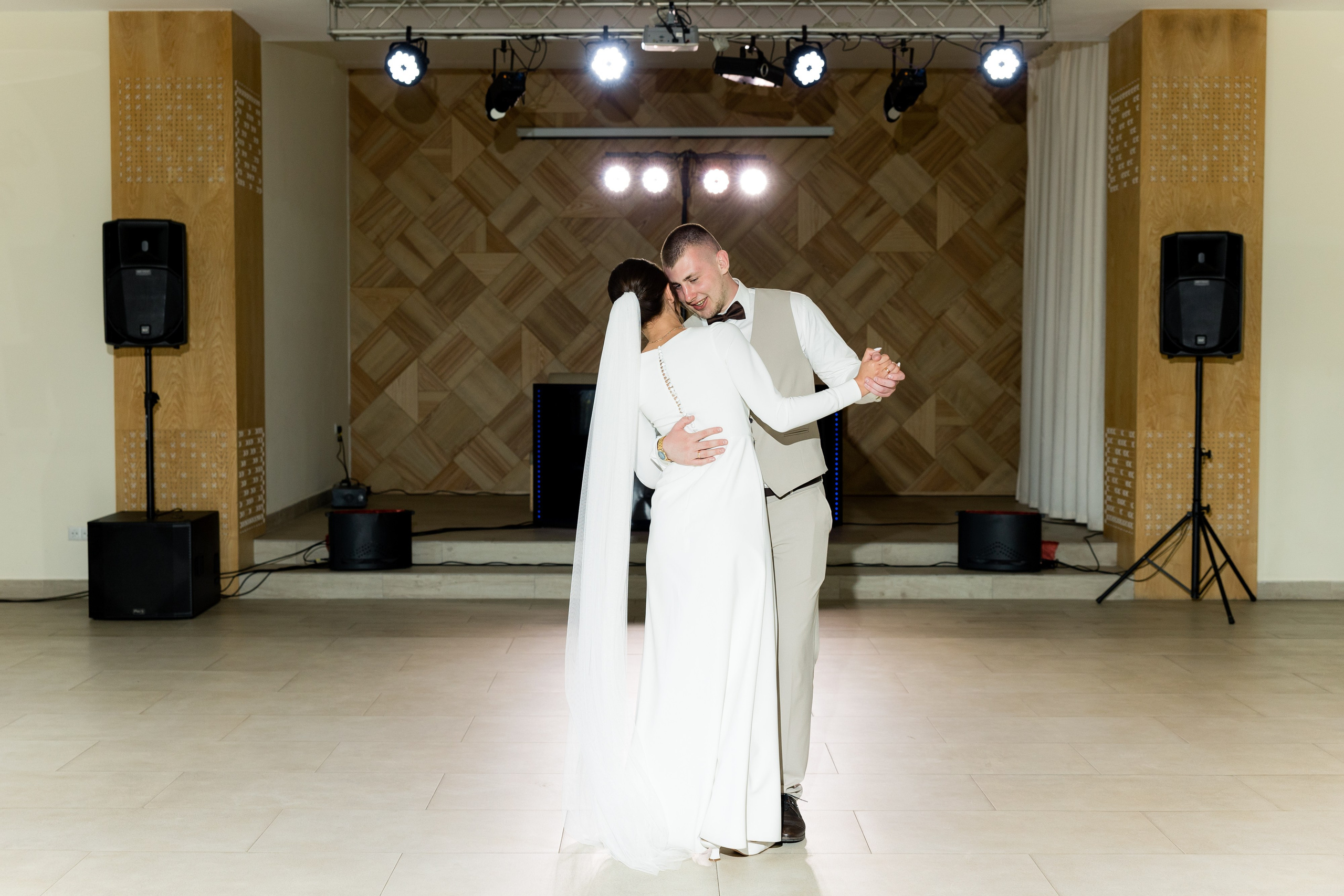 Anna Dmytro. Ірина Терещук